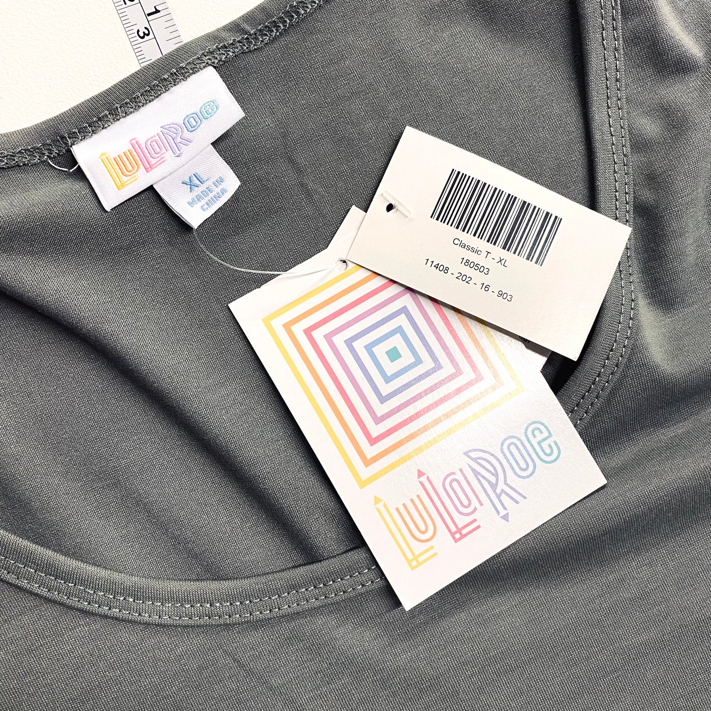 LuLaRoe Womens XL Solid Smoke Gray Classic T S/s Top | NWT