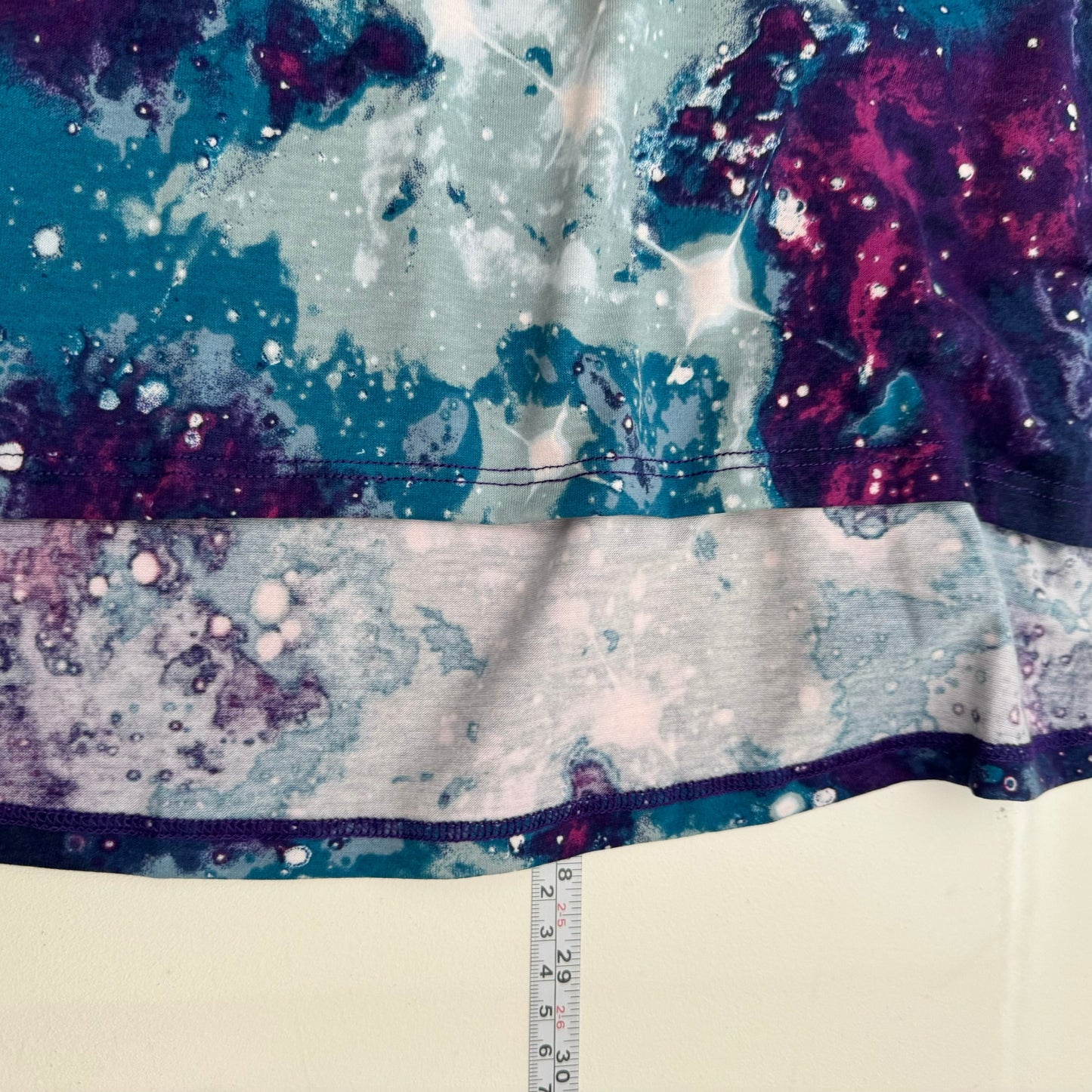 LuLaRoe Vault | Lynnae L/s Top | Size: XS (2-4) | Black/Blue | Outerspace | NWT