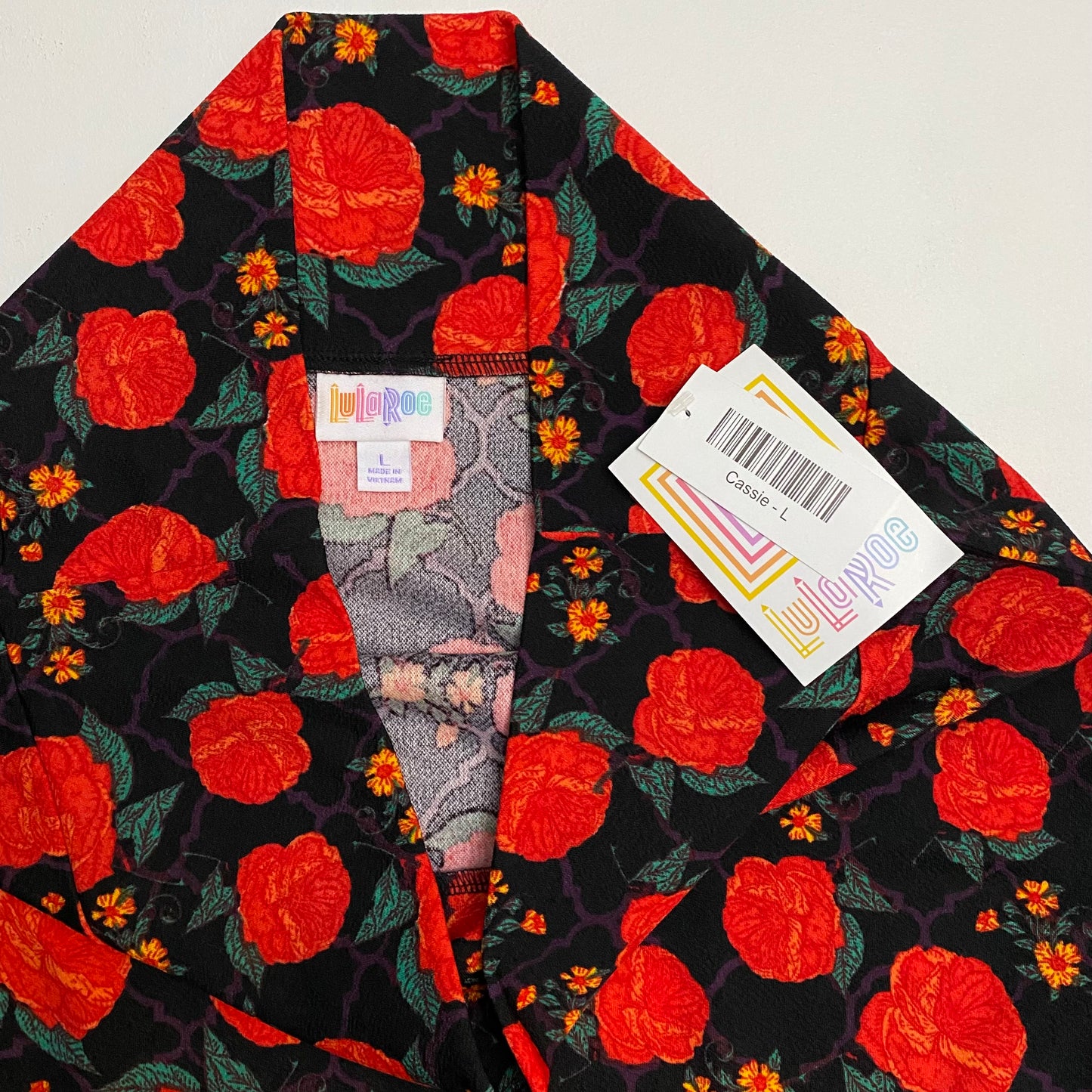 LuLaRoe Cassie Pencil Skirt | L (14-16) | Black/Red Roses | NWT