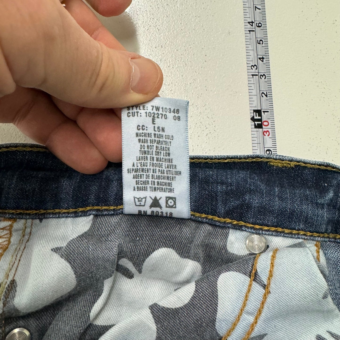Lucky Brand Womens Sundown Bootcut Jeans – Pre-Owned Comfort for Everyday Wear – Available in Blue – Size 8/29