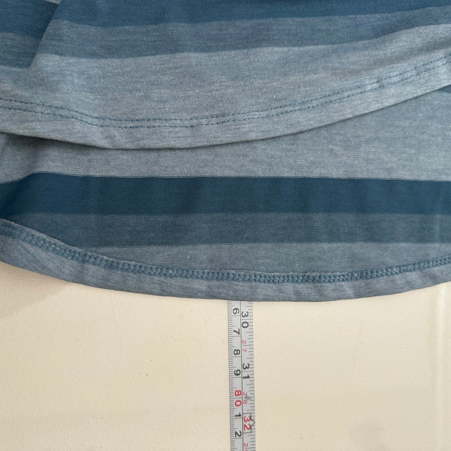 LuLaRoe Vault | Lynnae High-Low L/s Top | Size: XS (2-4) | Blue | Heathered/Striped | NWT