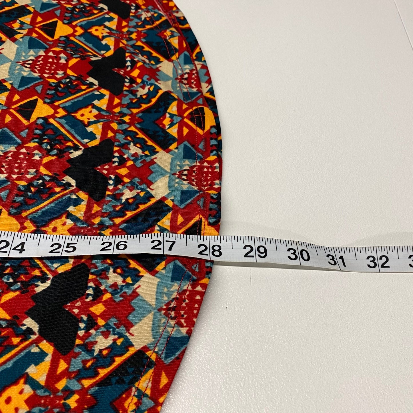 LuLaRoe Unisex S Gray/Red/Orange Randy Geometric Raglan Top ¾ Sleeves NWT