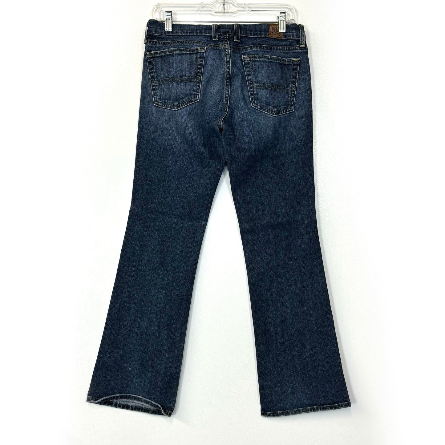 Lucky Brand Womens Sundown Bootcut Jeans – Pre-Owned Comfort for Everyday Wear – Available in Blue – Size 8/29