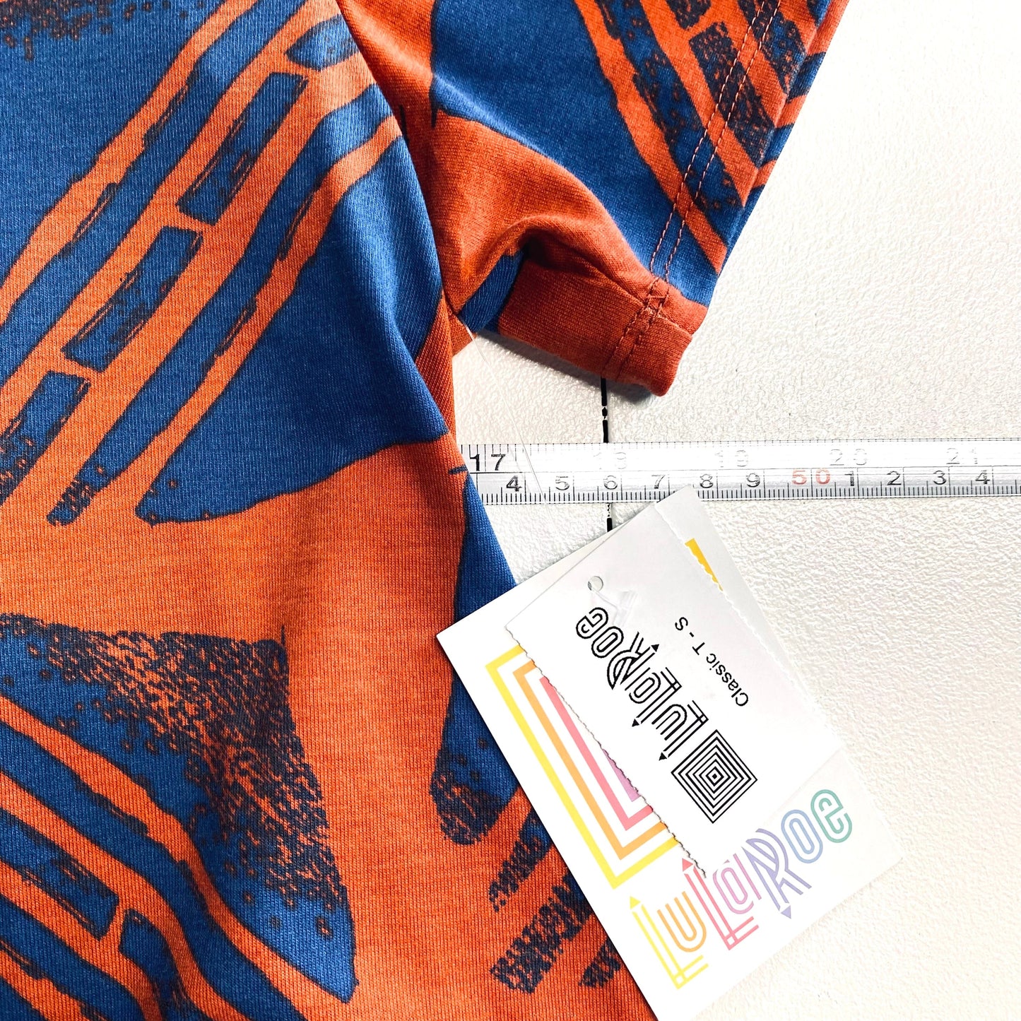 LuLaRoe Womens S Orange/Blue Carved Stamp Classic T S/s Top NWT