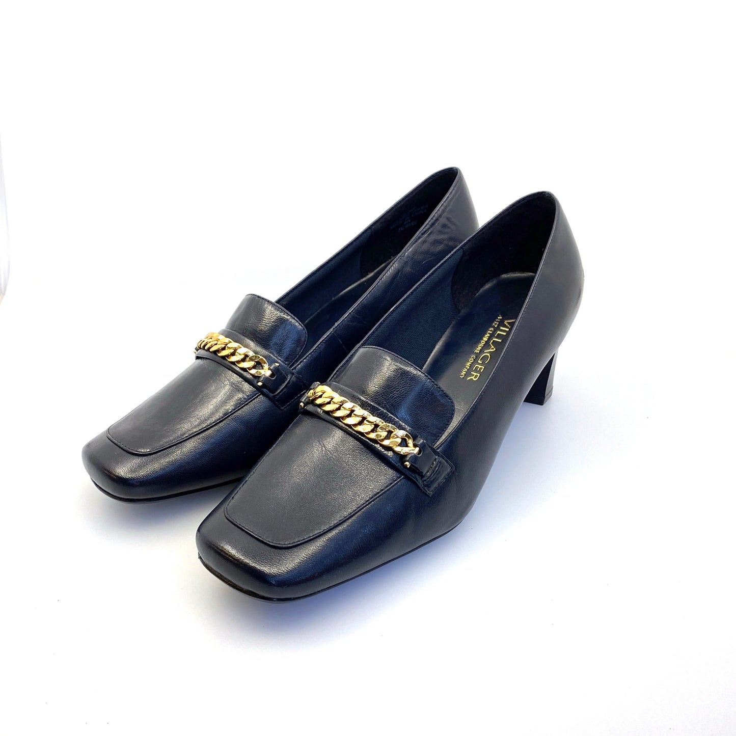 Stylish VILLAGER Liz Claiborne Womens Size 6W Blue Leather Heels Pumps Shoes