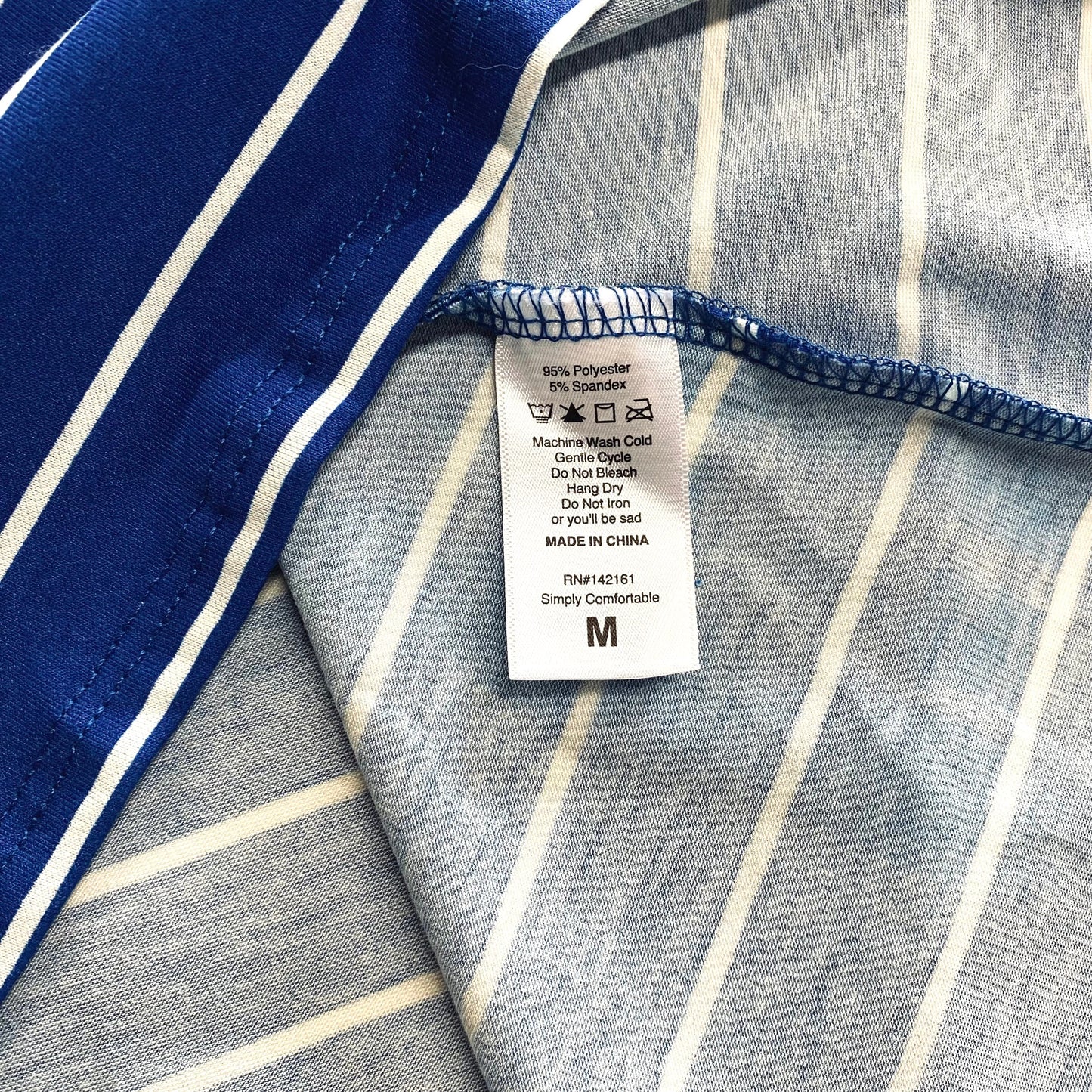 LuLaRoe Womens M Blue/White Stripes Classic T S/s Top NWT