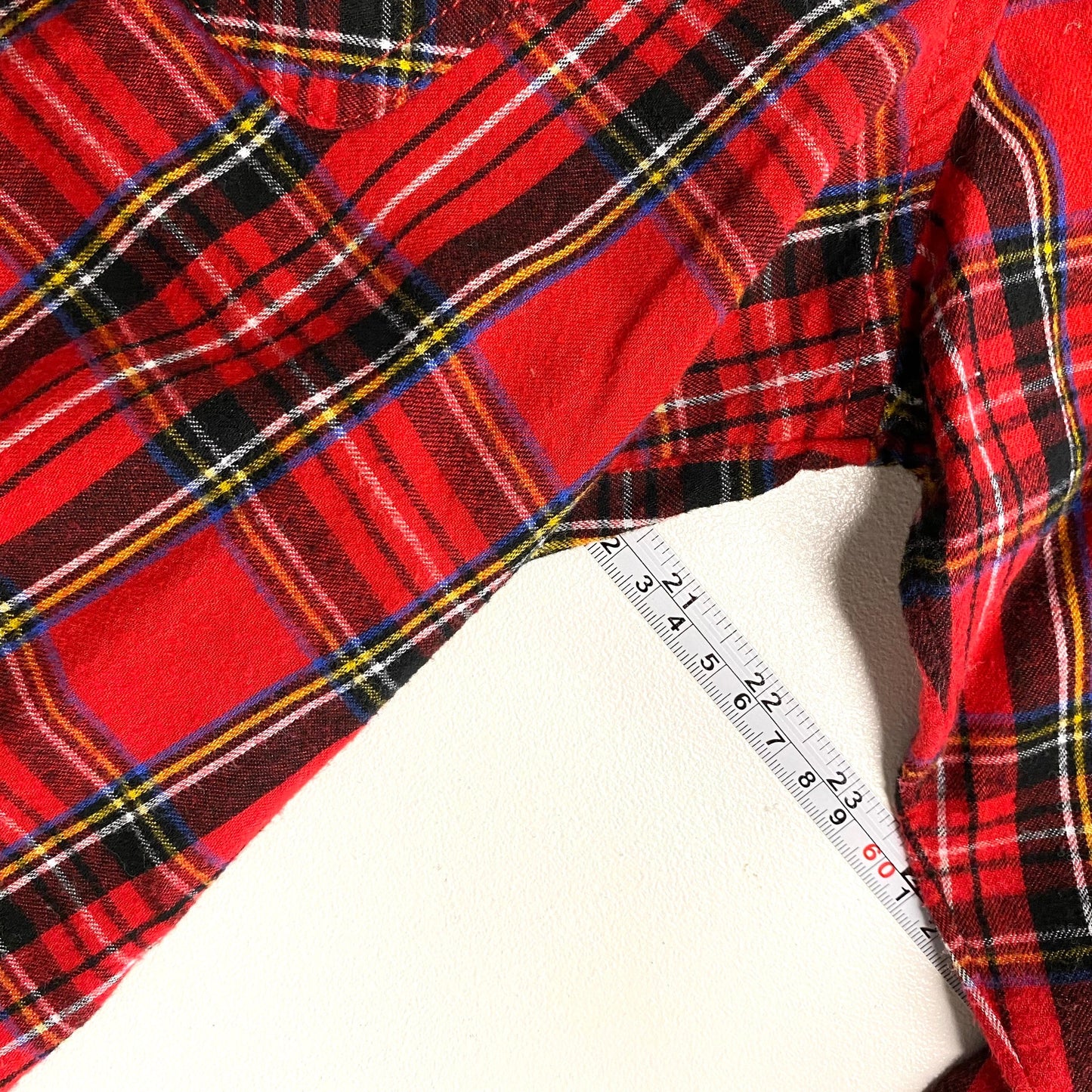 Women's Red Plaid Flannel Long Sleeve Button-Up Shirt - Size L (12-14) - Time and Tru - EUC