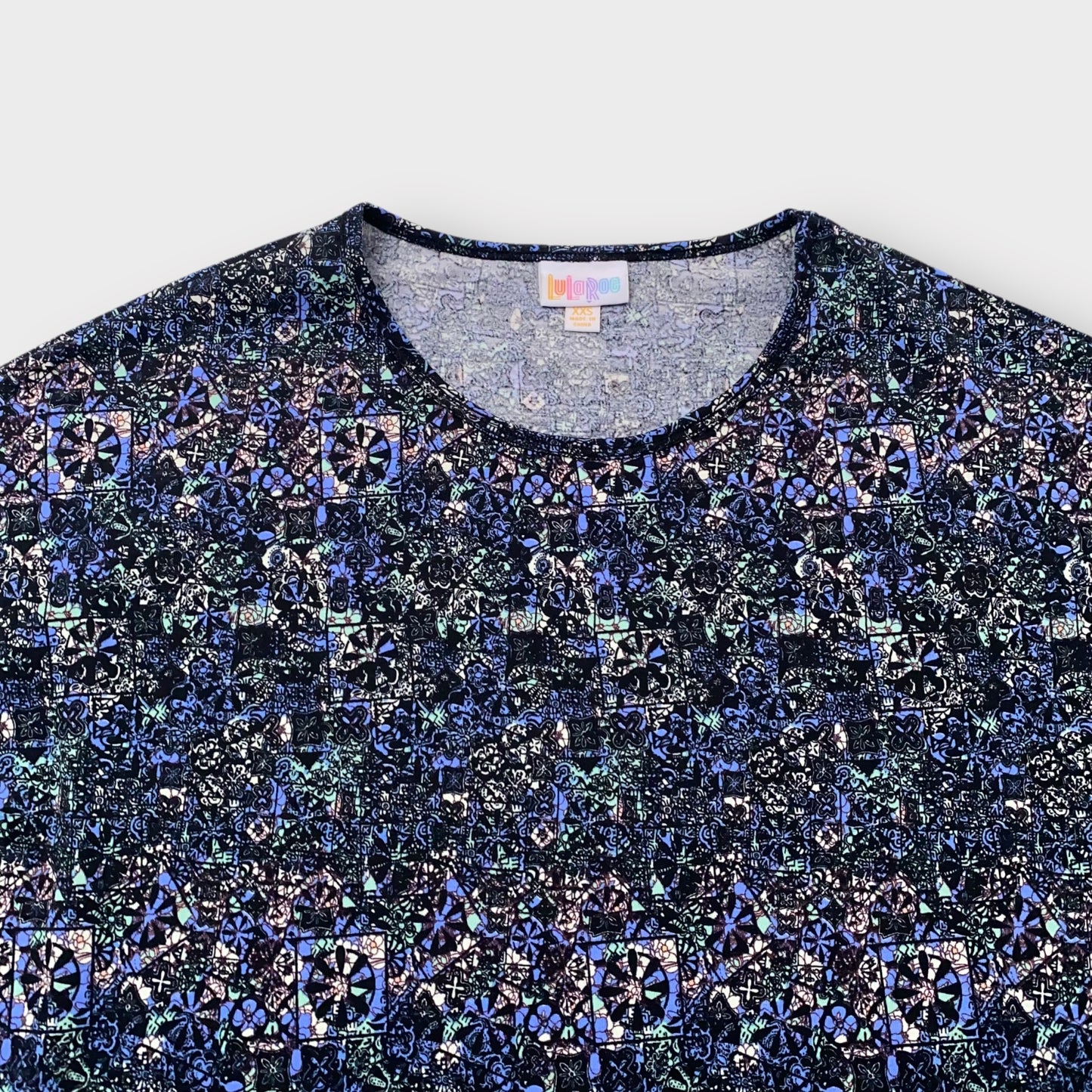LuLaRoe Irma S/S Tunic Top - Multicolor Ornate Abstract - Women's XXS (00-0) - NWT