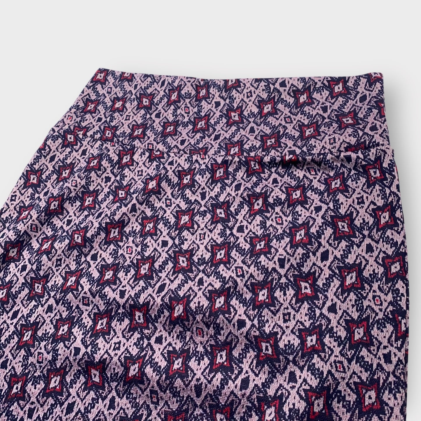 LuLaRoe Cassie Pencil Skirt - Purple Ornate Geometric - Women's S (4-6) - NWT