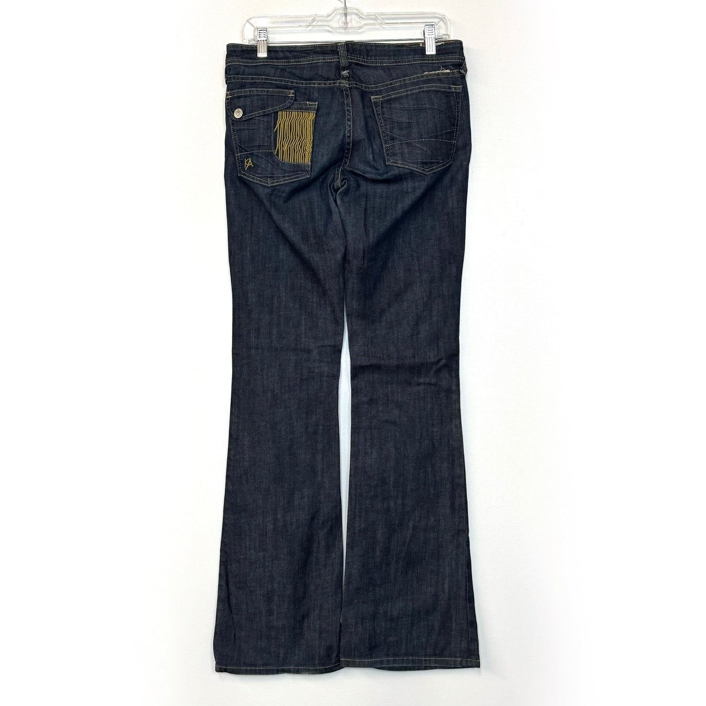 Karmel & Alden Women's Bootcut Jeans – Pre-Owned Quality – Perfect for Casual Wear – Available in Blue, Size 29