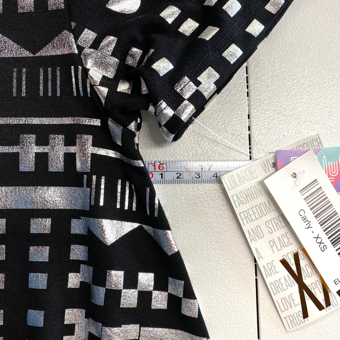 LuLaRoe Womens XXS Black/Silver Metallic ELEGANT 'Carly' S/s Swing Dress NWT