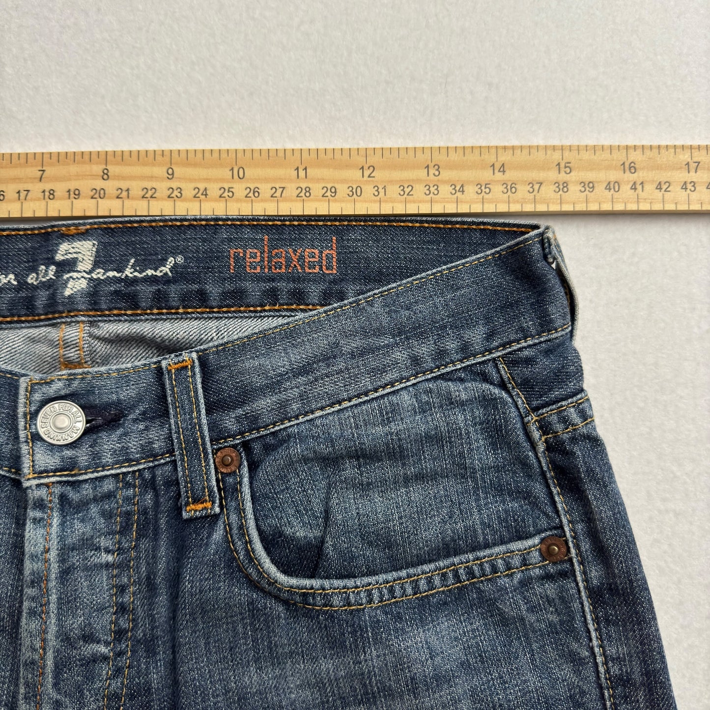 7 For All Mankind Relaxed Straight Jeans - 29x32 - Blue Denim - Cotton Blend Comfort