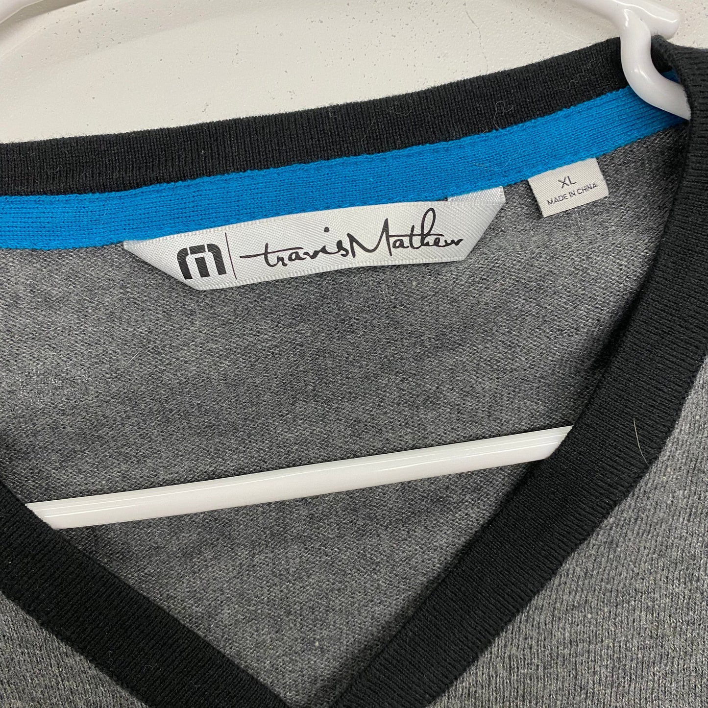 TravisMathew Mens Gray Henley Collar Cotton Golf Sweater - Extra Large