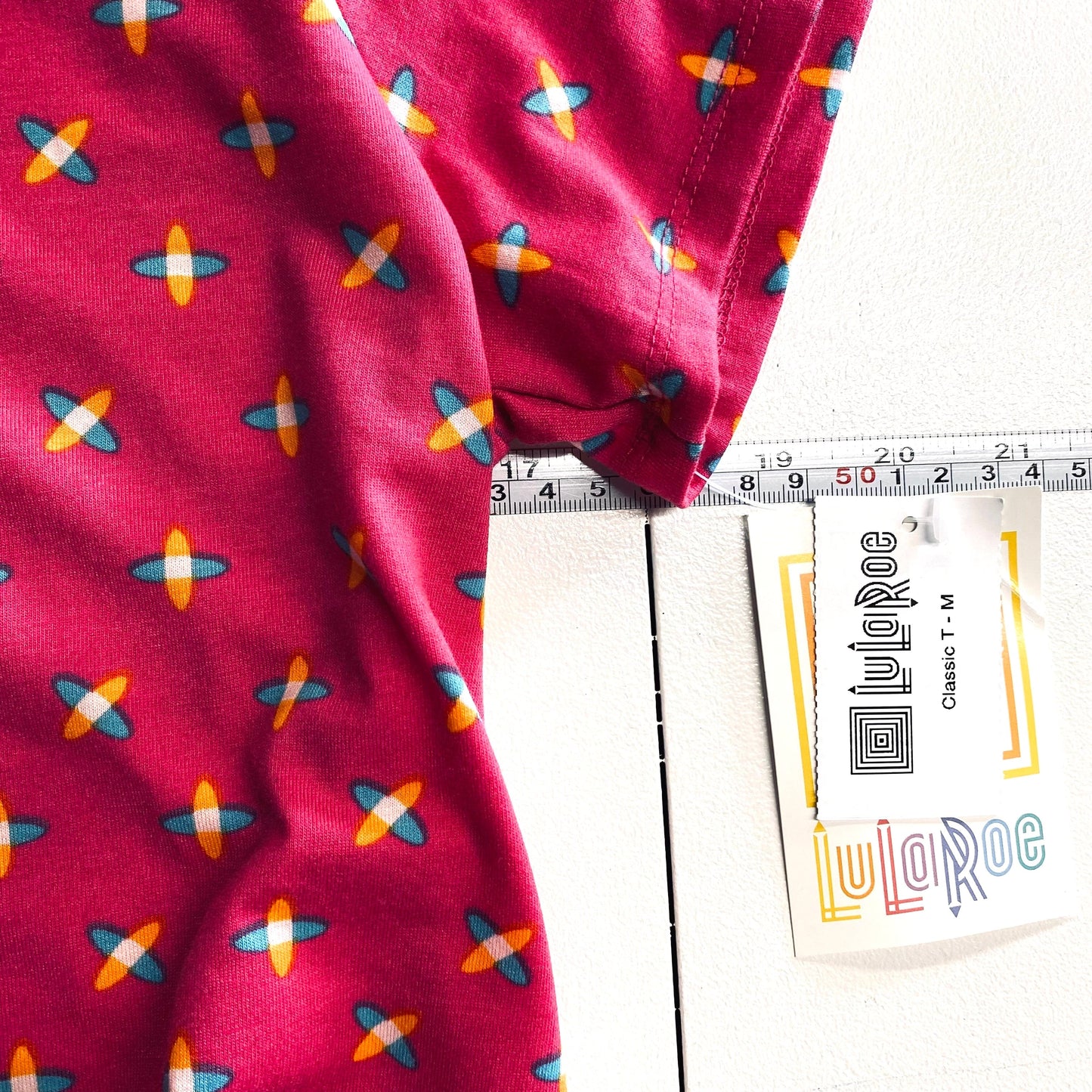 LuLaRoe Womens M Pink ‘Jacks’ Classic T S/s Top NWT