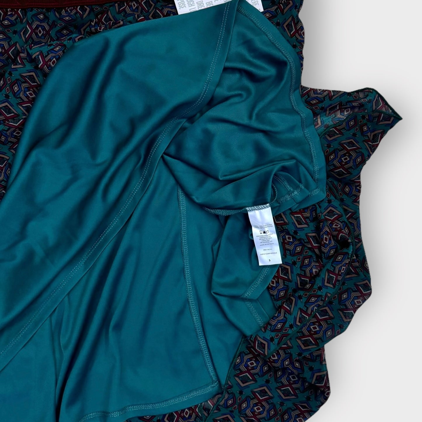 LuLaRoe Lined Lola Skirt | S | Brick Red/Green Geometric | NWT