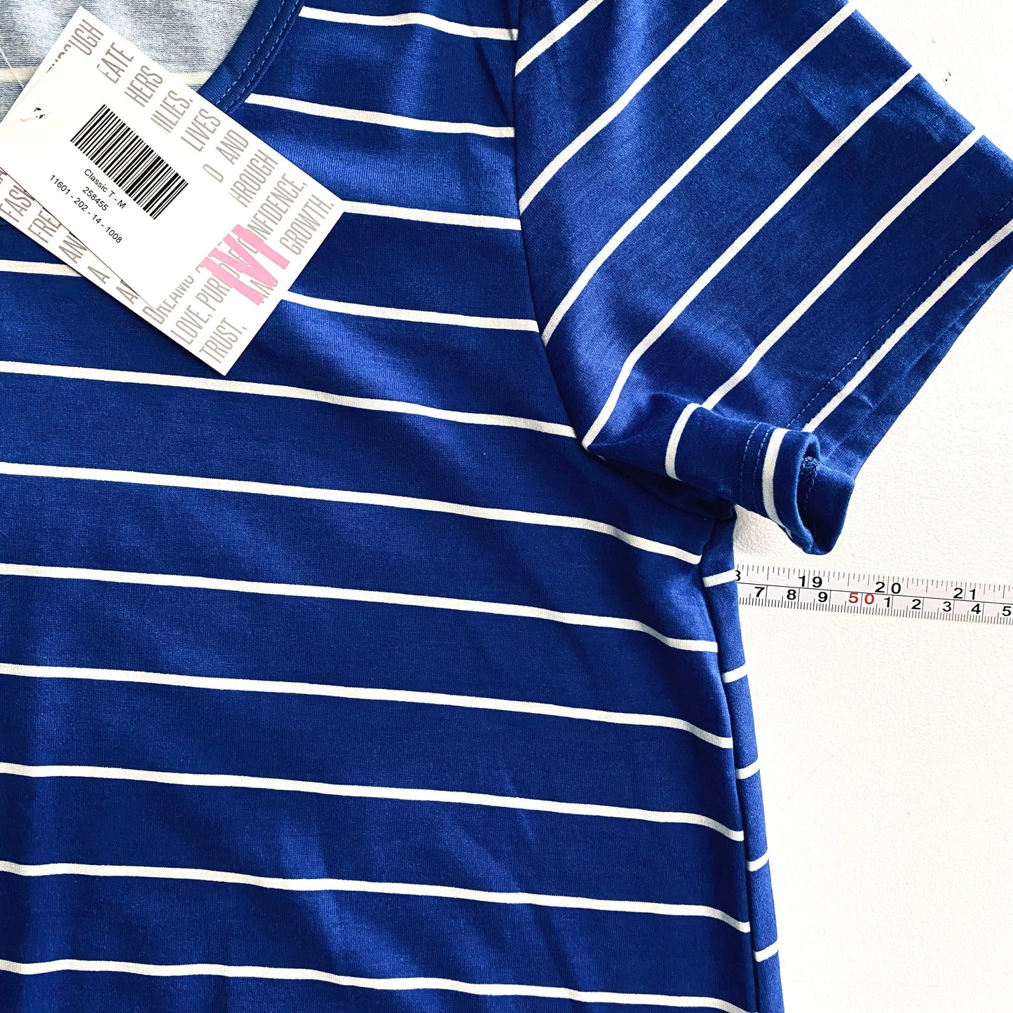 LuLaRoe Womens M Blue/White Stripes Classic T S/s Top NWT