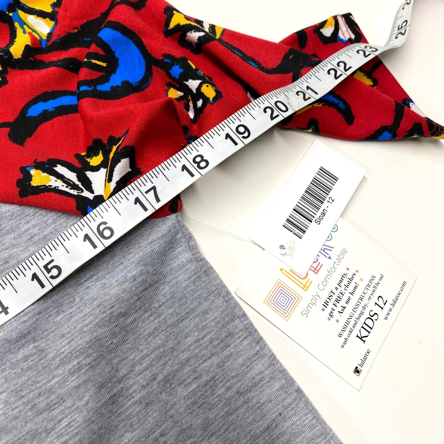 Kids | LuLaRoe Sloan Raglan T-Shirt | 14 | Gray/Red Floral | 3/4 Sleeves | NWT