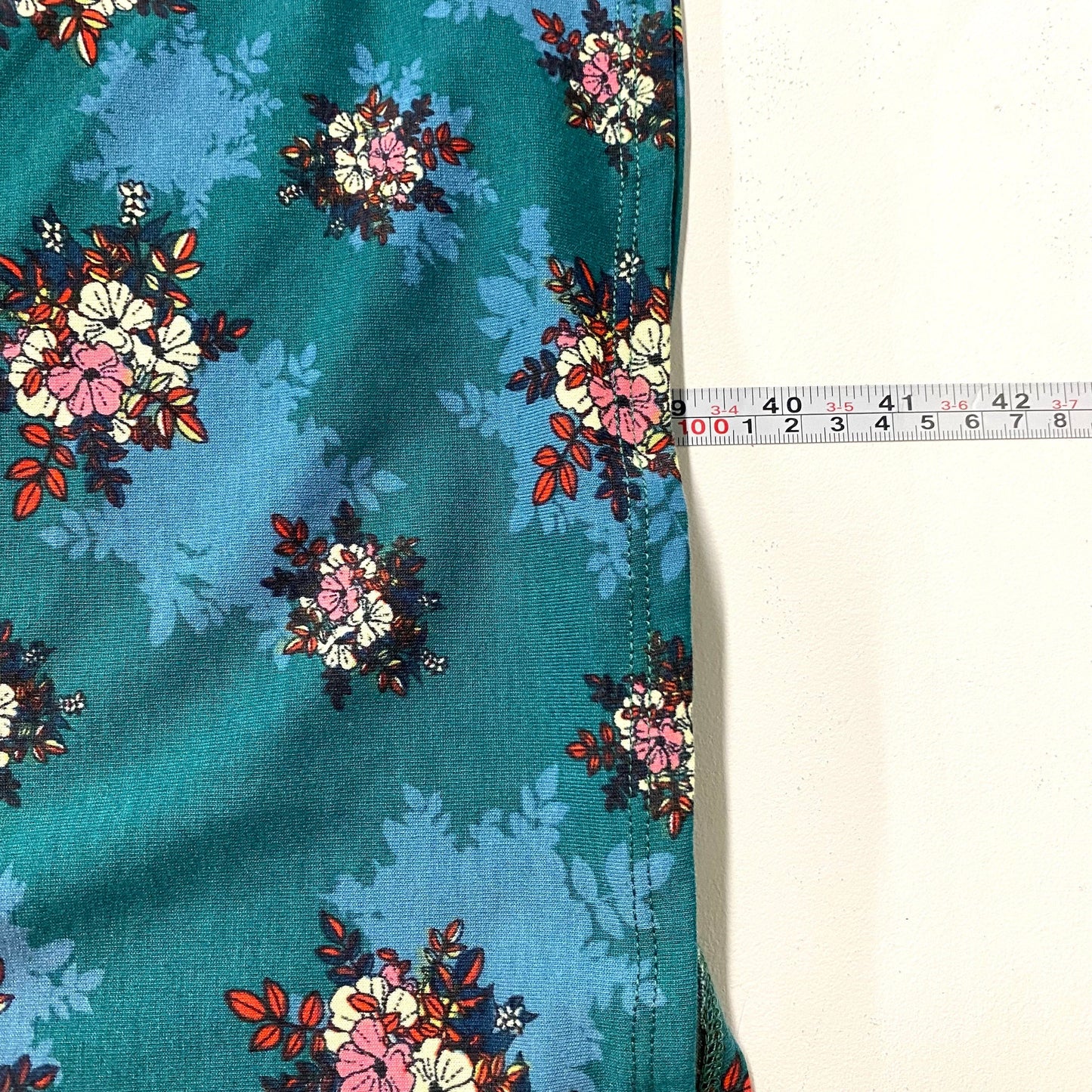 LuLaRoe Julia Bodycon Dress | XS (2-4) | Green/Red | Ringer/Floral | NWT
