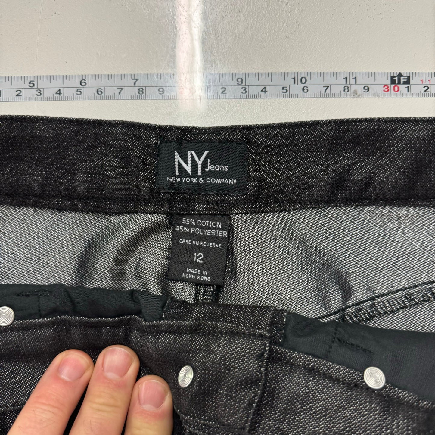 New York & Company Womens Denim Over Dye Jeans – Pre-Owned, Size 12, Black – Perfect for Casual Wear