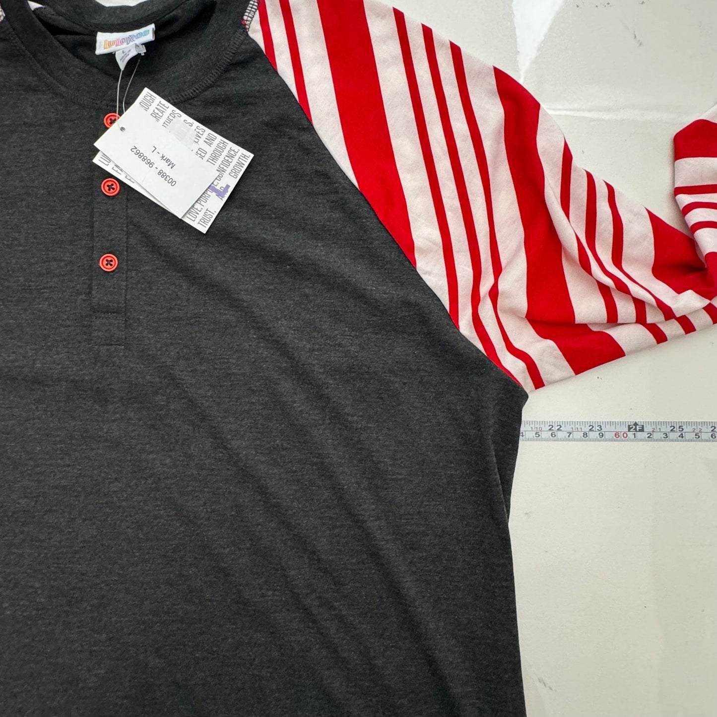 LuLaRoe Vault | MARK L/s Henley Top | Size: L | Gray/red/white | Heathered/Striped | NWT