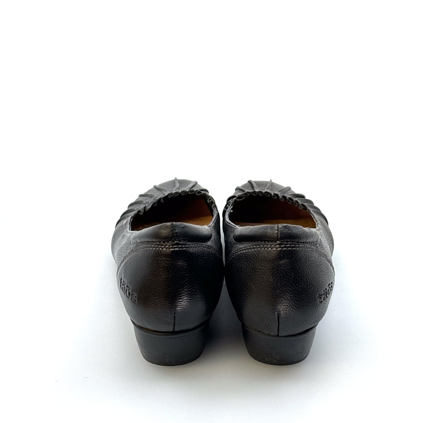 Taos | Womens Calypso Leather Slip-On Shoes | Color: Black | Size: 9 | Pre-Owned