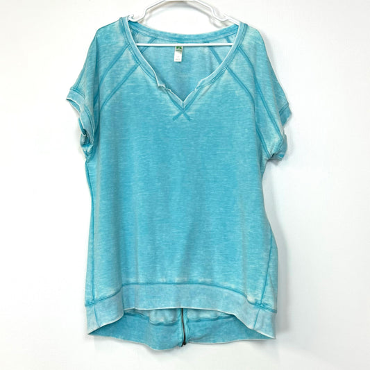 Green Tea | Womens Split Neck S/s T-Shirt | Color: Aqua Marine | Size: L | Pre-Owned