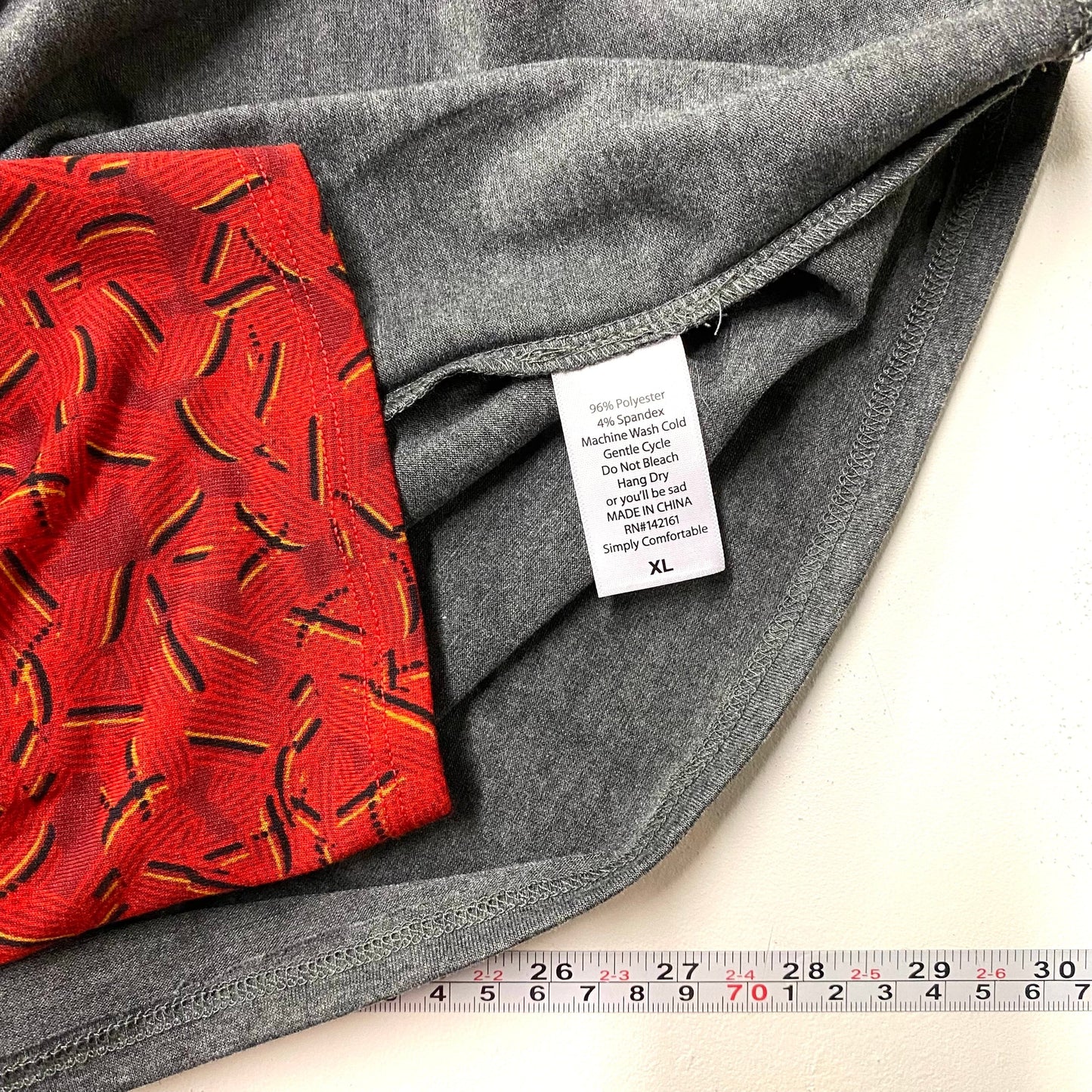 LuLaRoe Julia Bodycon Dress | XL (16-18) | Red/Orange/Black | Ribbons | NWT