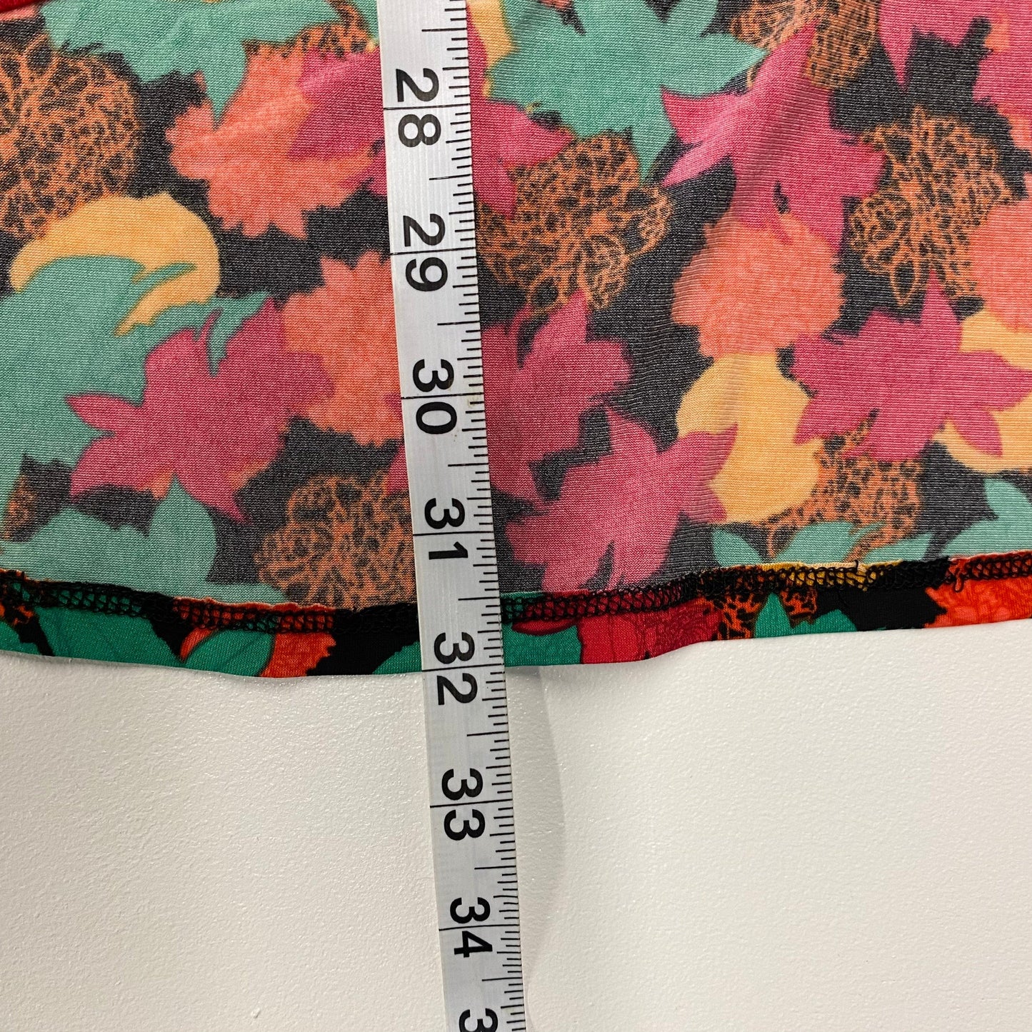 LuLaRoe Womens Size L Irma Red/Green/Black Floral S/s NWT