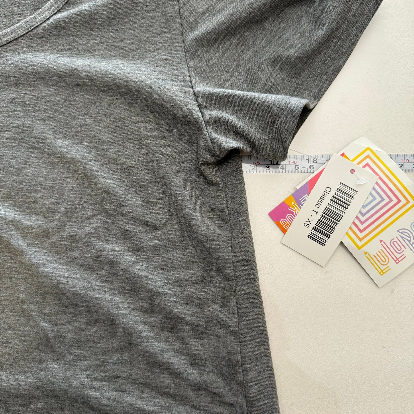 LuLaRoe Vault | Classic T | Color: Gray | Size: XS (2-4) | Solid | NWT
