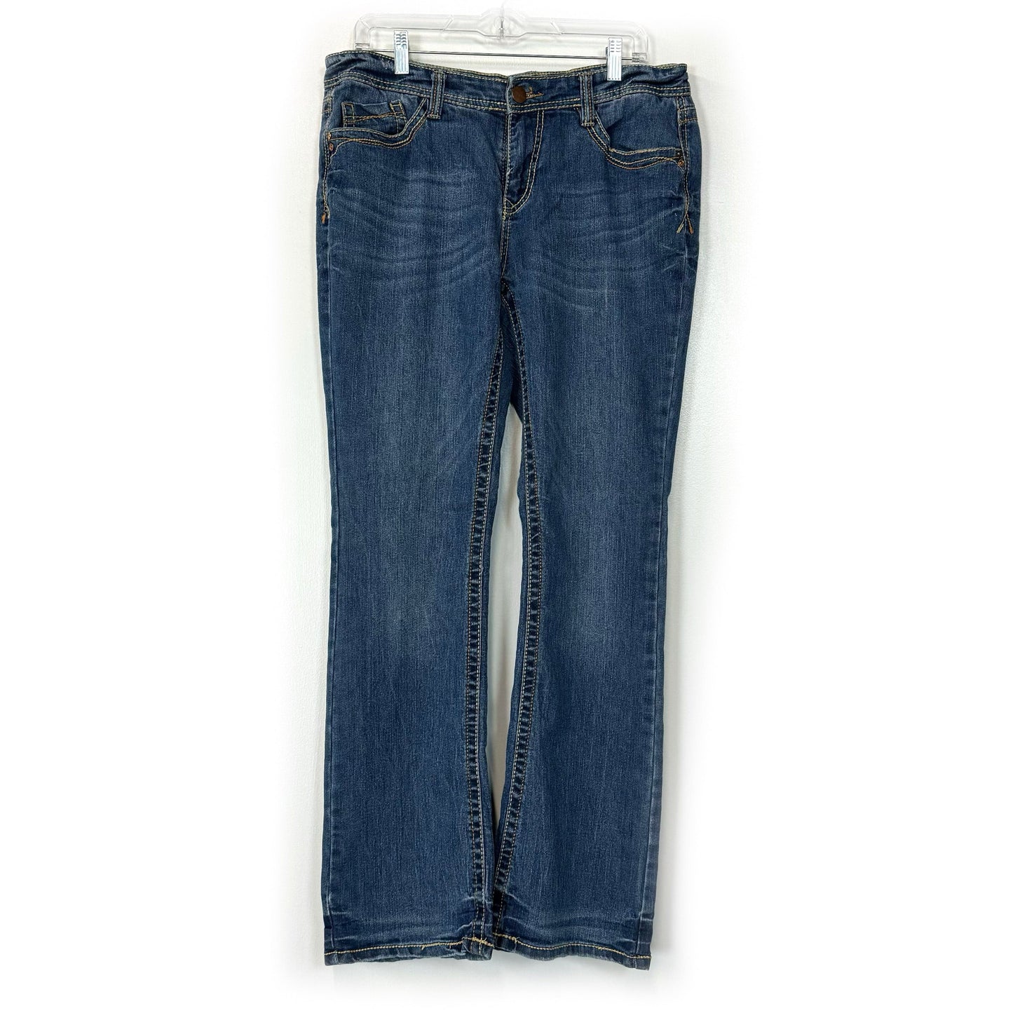 Union Bay Womens Straight Leg Jeans – Pre-Owned Quality for Everyday Wear – Size 12 in Blue – Versatile Casual Style