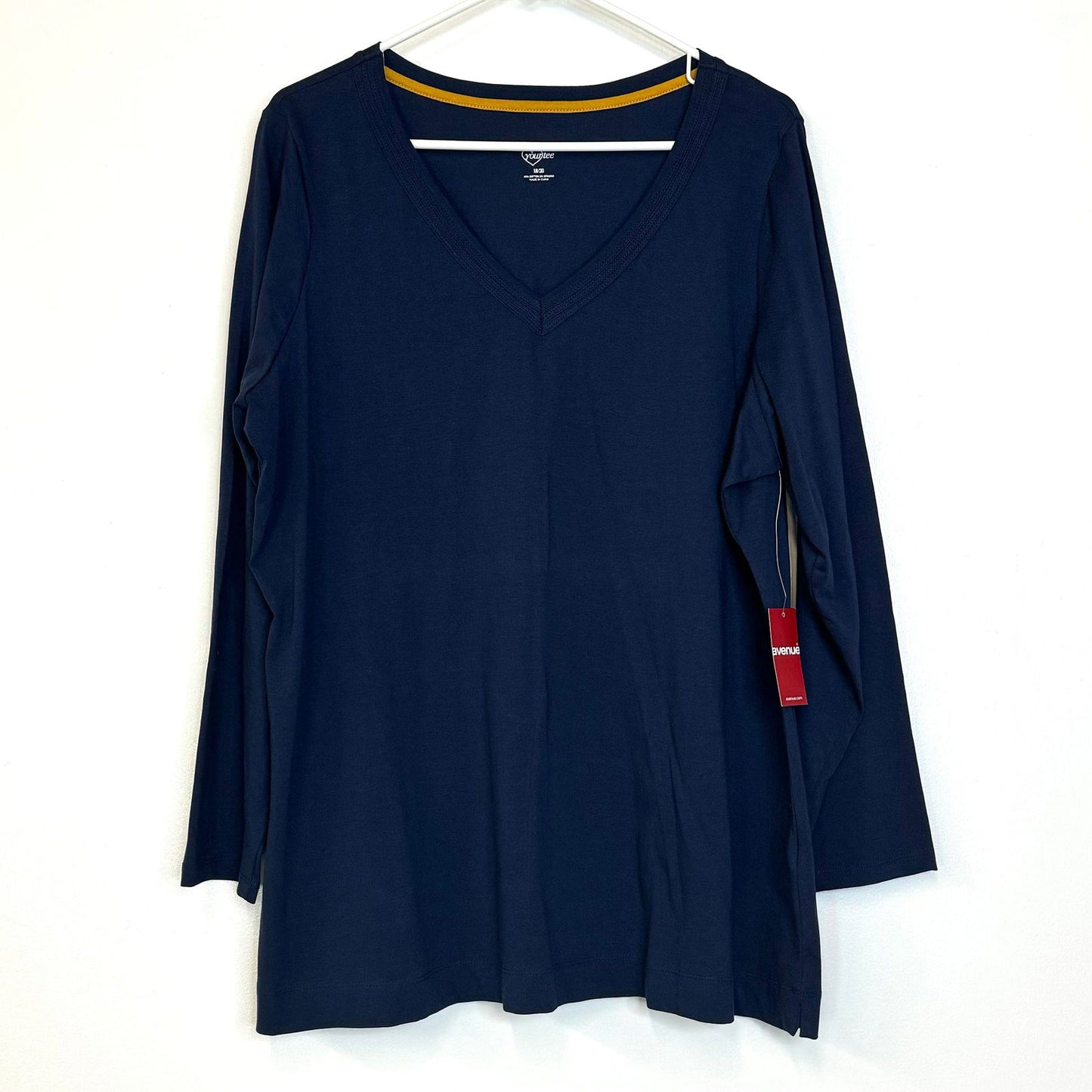 AVENUE | Womens L/s V-Neck Everyday T-Shirt | Size: 18/20 | Color: Blue | NWT - | Buy at Parsimony Shoppes