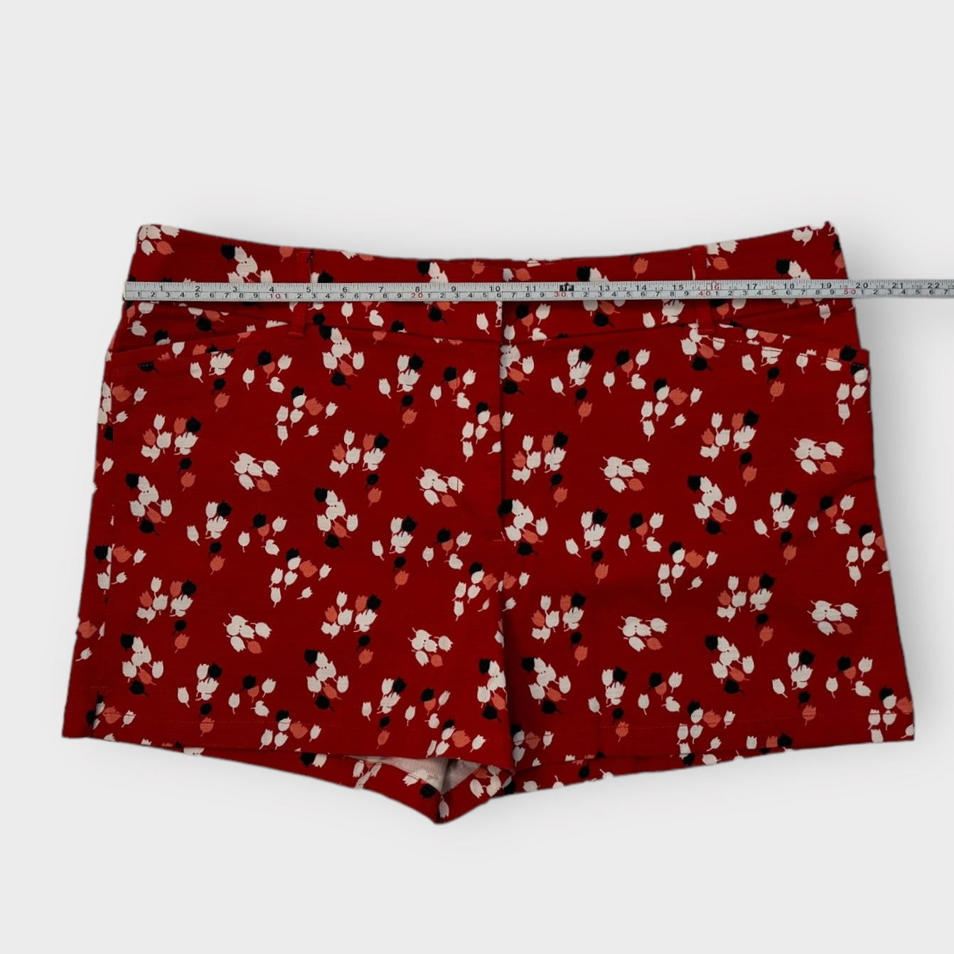 Ann Taylor Loft Riviera Shorts | 16 | Red Floral | Pre-Owned | EUC - | Buy at Parsimony Shoppes