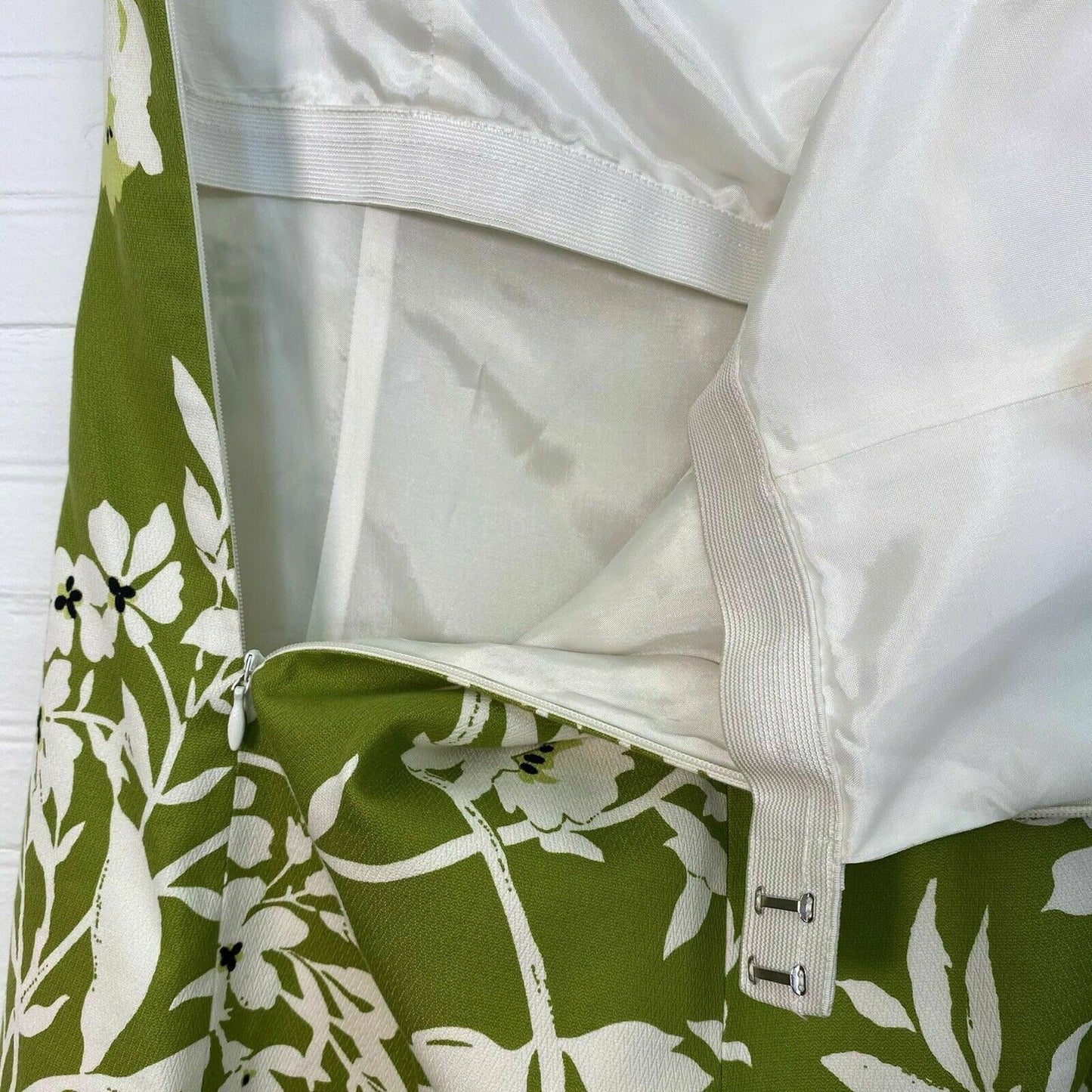 Ann Taylor | Summer Floral Strapless Knee Length Dress | Color: Green | Size: 14 | NWT - | Buy at Parsimony Shoppes