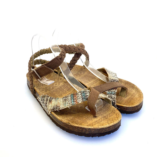 Muk Luks Womens Size 11 Zara Braided Strappy Sandal Pre-Owned