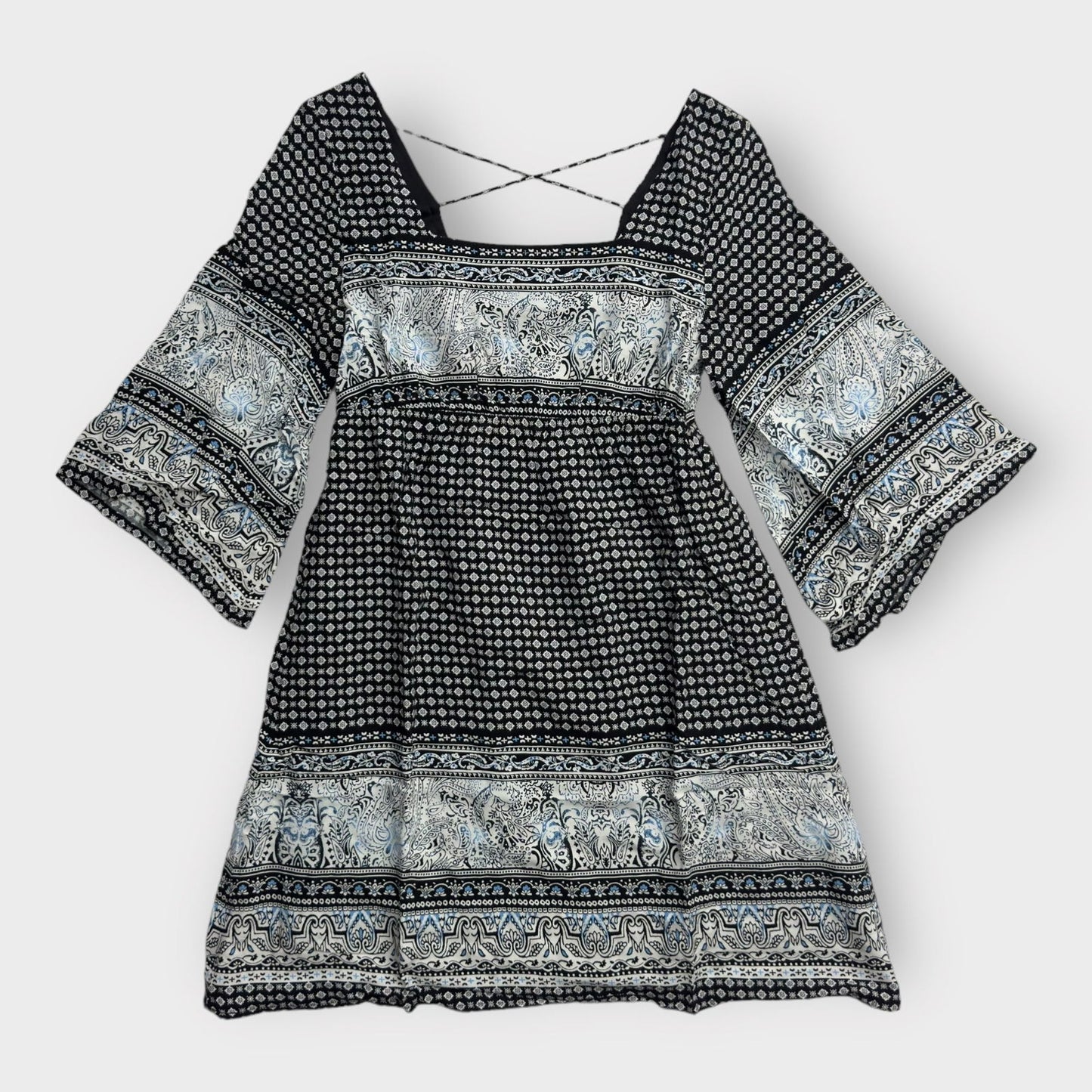 Blu Pepper Juniors Boho Dress | S | Black/White/Blue Paisley | EUC - | Buy at Parsimony Shoppes