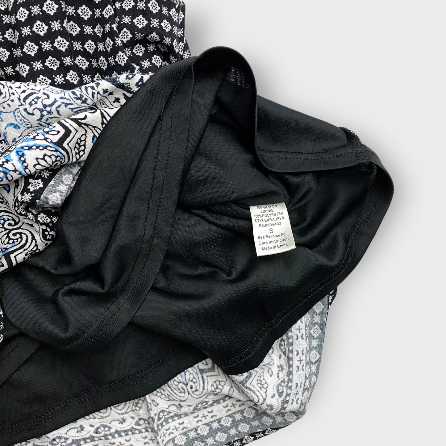 Blu Pepper Juniors Boho Dress | S | Black/White/Blue Paisley | EUC - | Buy at Parsimony Shoppes