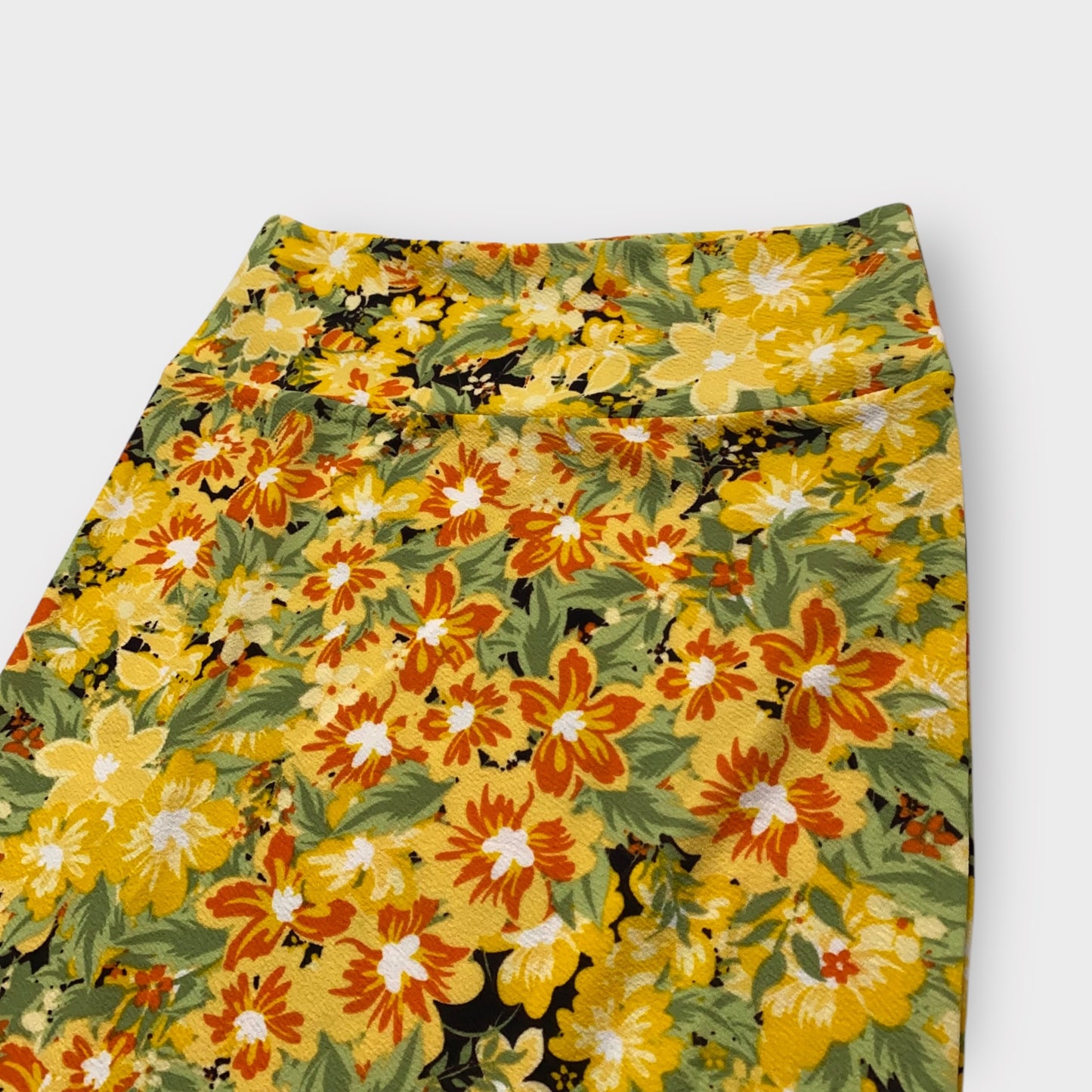 LuLaRoe Cassie Pencil Skirt - Yellow & Black Floral - Women's XS (0-2) - NWT