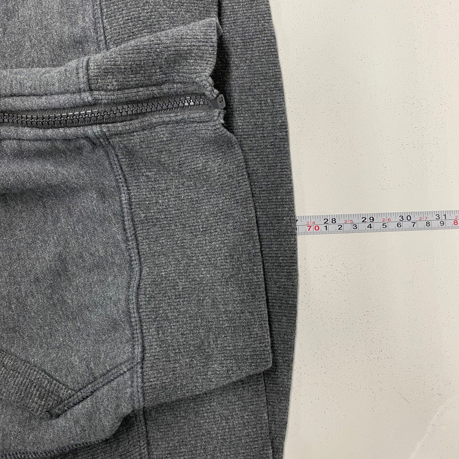 Champion Mens Size M Charcoal Gray Sweatshirt Fleece L/s Hoodie Pre-Owned -  | Buy at Parsimony Shoppes