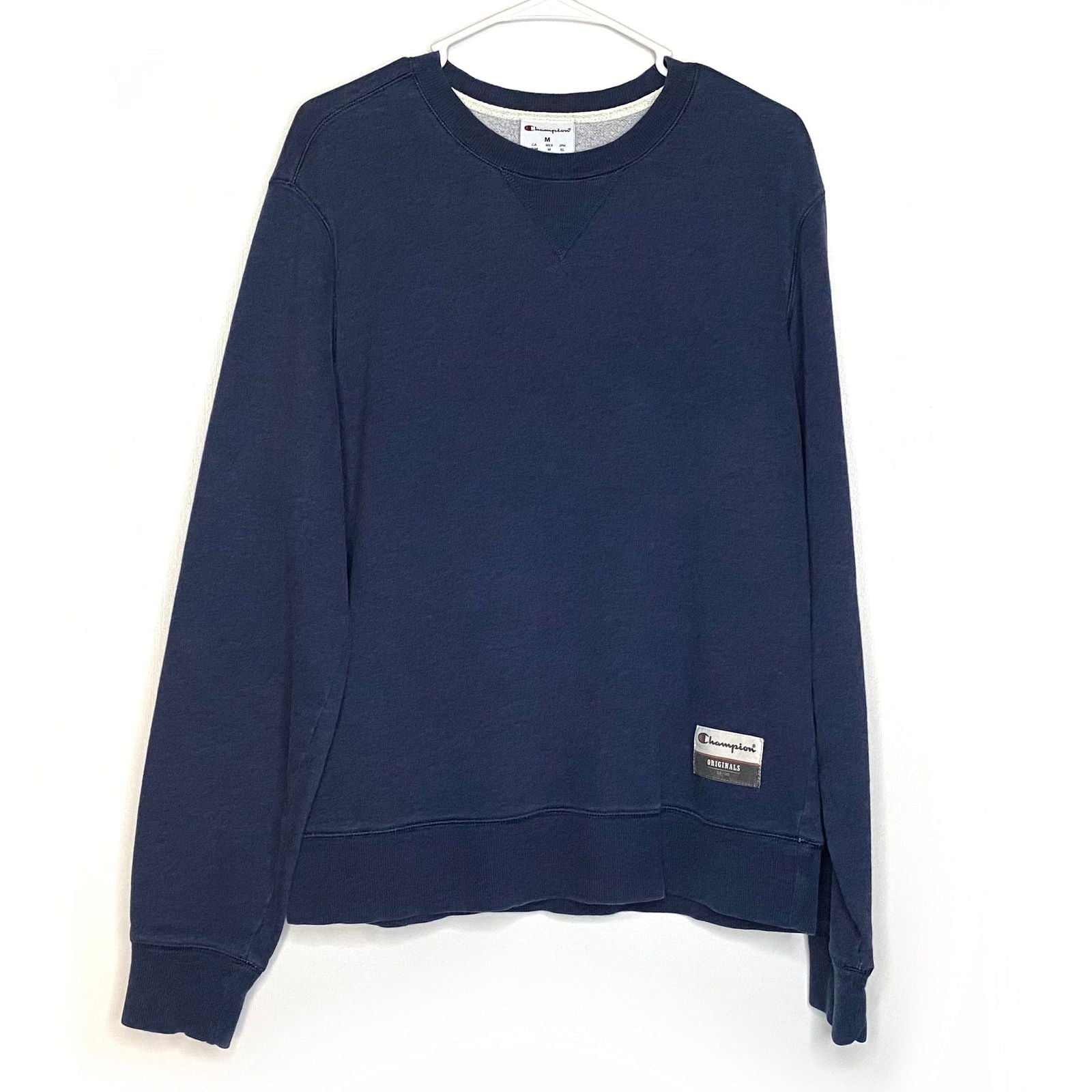 Champion Men s Blue Fleece Sweatshirt Cozy Long Sleeve for Fall