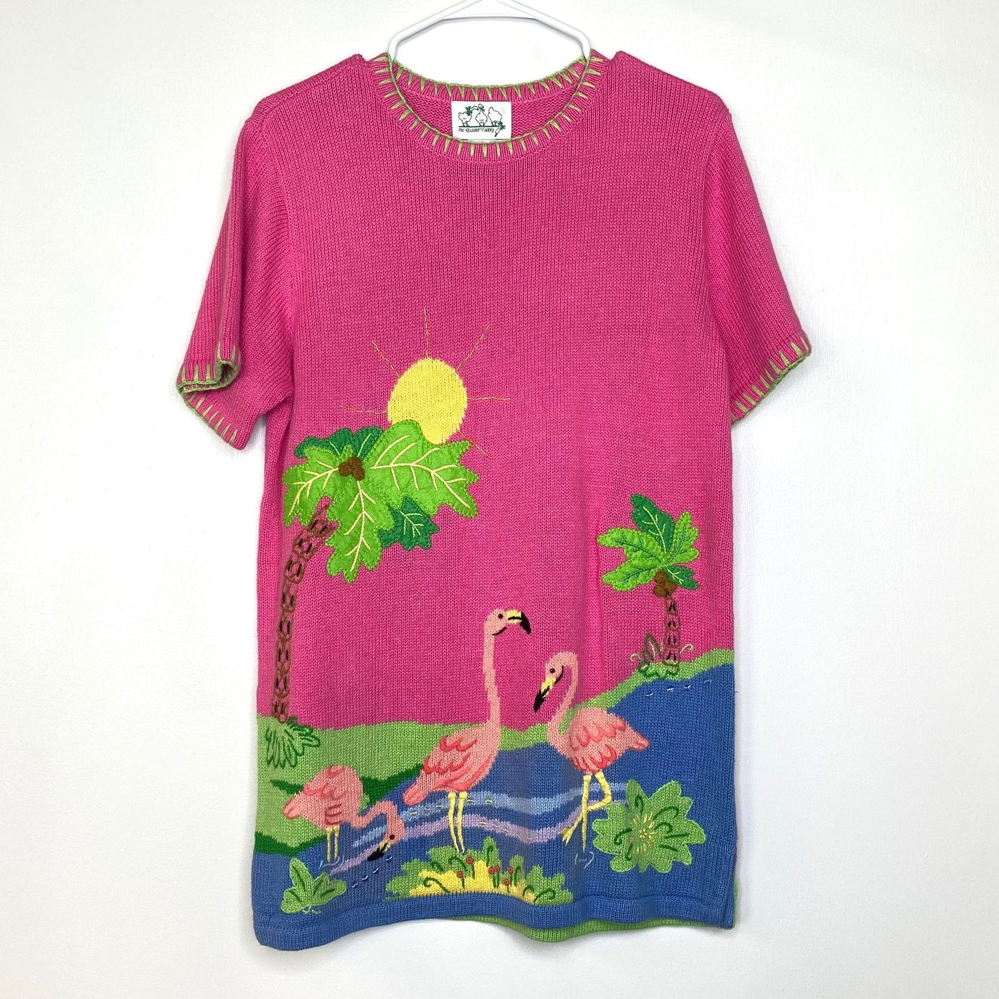 Charming Quacker Factory Womens Size Small Short Sleeve Sweater Shirt Pink Flamingos Palm Trees Pre-Owned - | Buy at Parsimony Shoppes