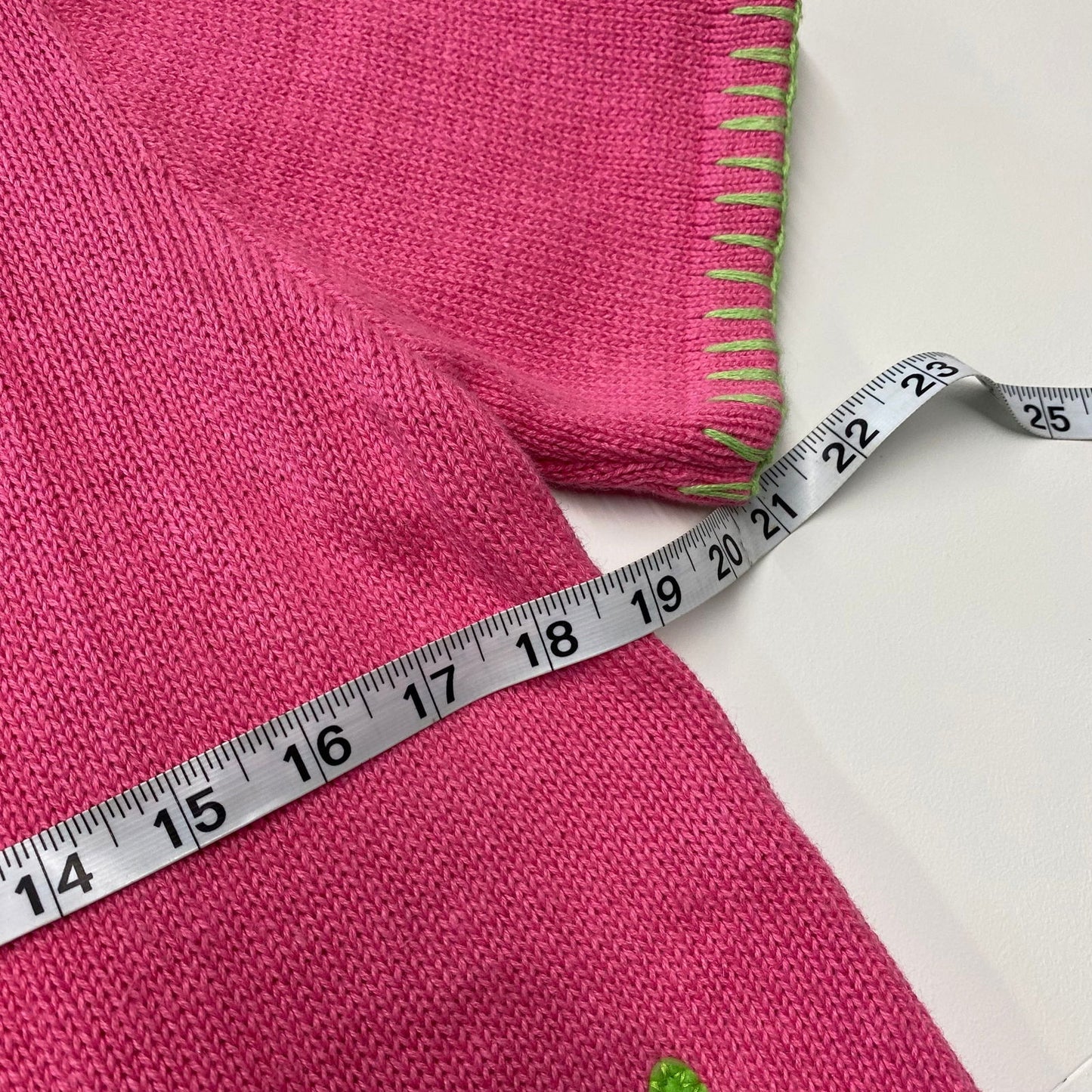 Charming Quacker Factory Womens Size Small Short Sleeve Sweater Shirt Pink Flamingos Palm Trees Pre-Owned - | Buy at Parsimony Shoppes