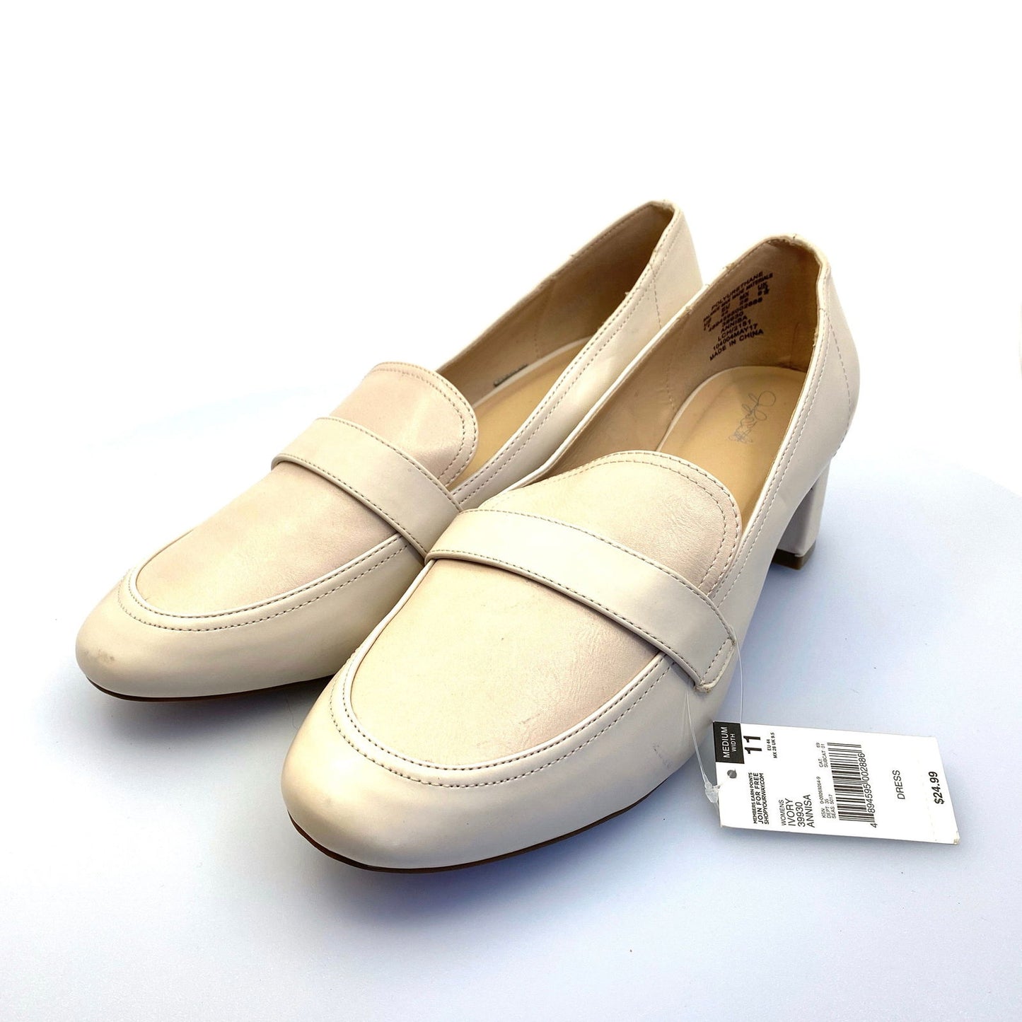 Chic Jaclyn Smith Womens Size 11 Nude Heels Pumps NEW - | Buy at Parsimony Shoppes