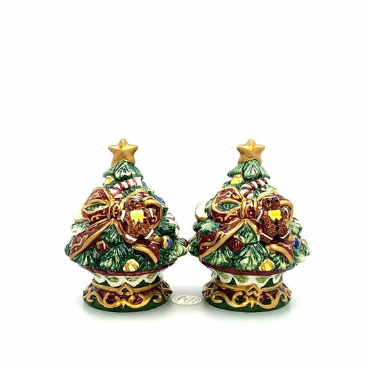 Christmas Tree Red Bow Gingerbread Man Salt Pepper Shakers Set Pair Ceramic -  | Buy at Parsimony Shoppes