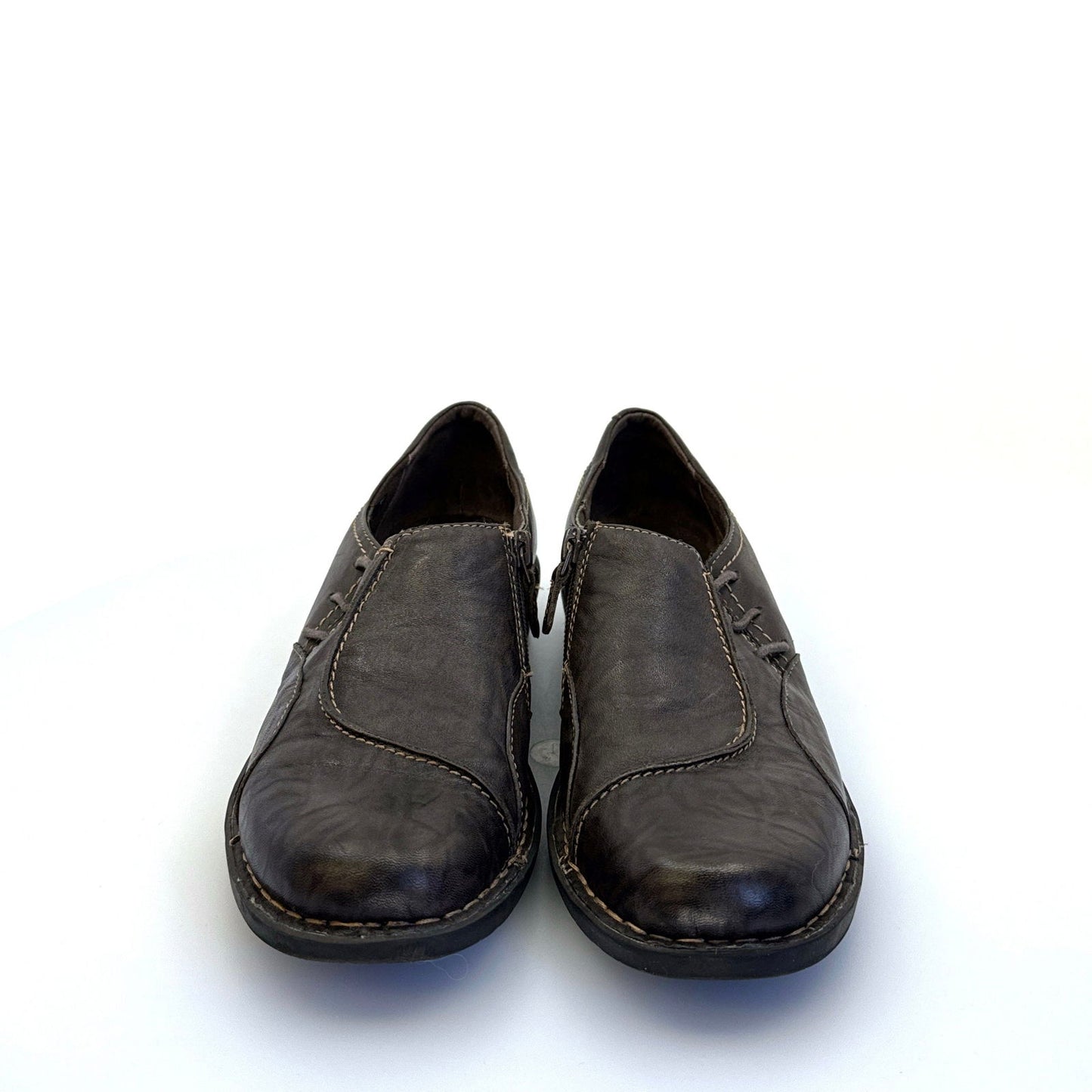 Clarks Bendables | Women Asymmetric Zipper Leather Shoes | Color: Brown | Size: 8.5M - | Buy at Parsimony Shoppes