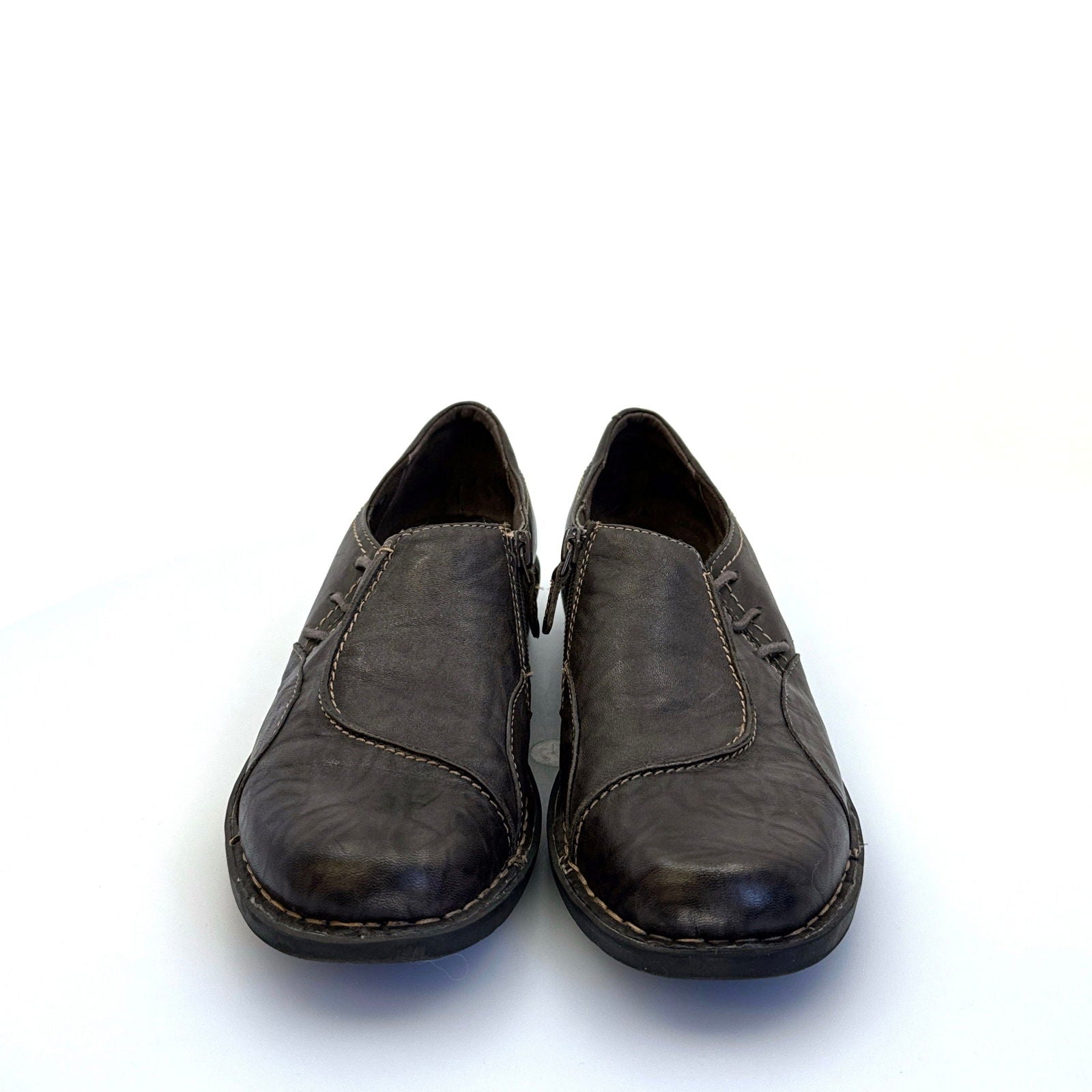 Clarks Bendables | Women Asymmetric Zipper Leather Shoes | Color: Brown | Size: 8.5M -  | Buy at Parsimony Shoppes