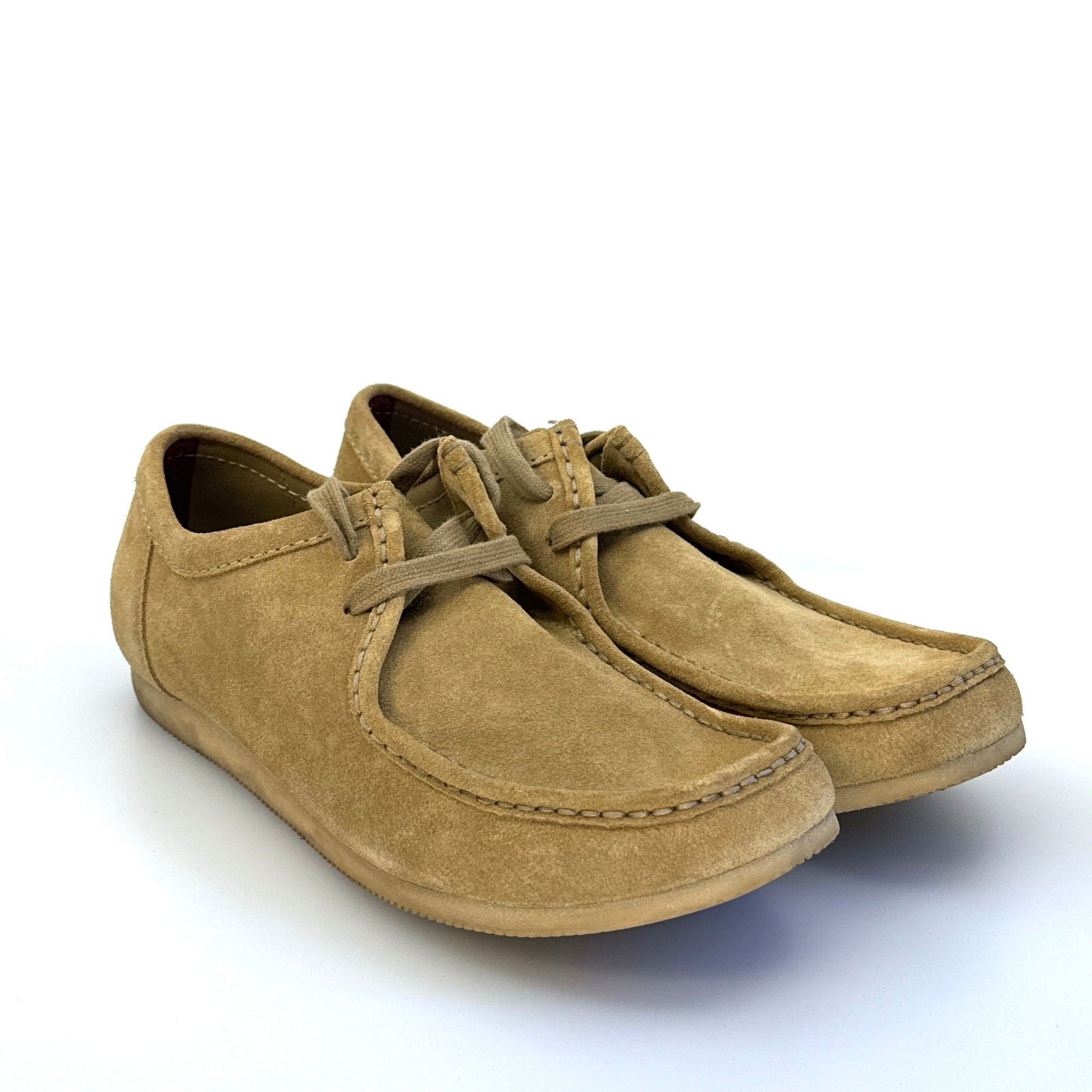 Clarks | Mens Wallabee Low Oak Hairy Shoes | Color: Beige | Size: 12M | Pre-Owned -  | Buy at Parsimony Shoppes