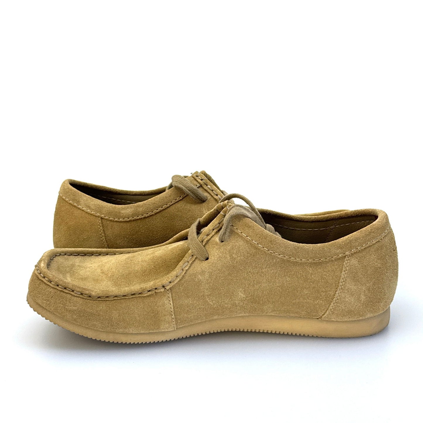 Clarks | Mens Wallabee Low Oak Hairy Shoes | Color: Beige | Size: 12M | Pre-Owned - | Buy at Parsimony Shoppes