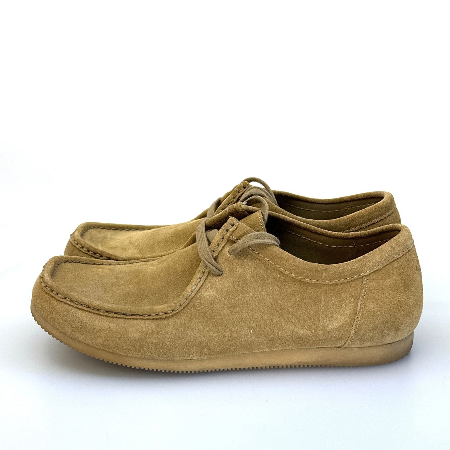 Clarks | Mens Wallabee Low Oak Hairy Shoes | Color: Beige | Size: 12M | Pre-Owned - | Buy at Parsimony Shoppes