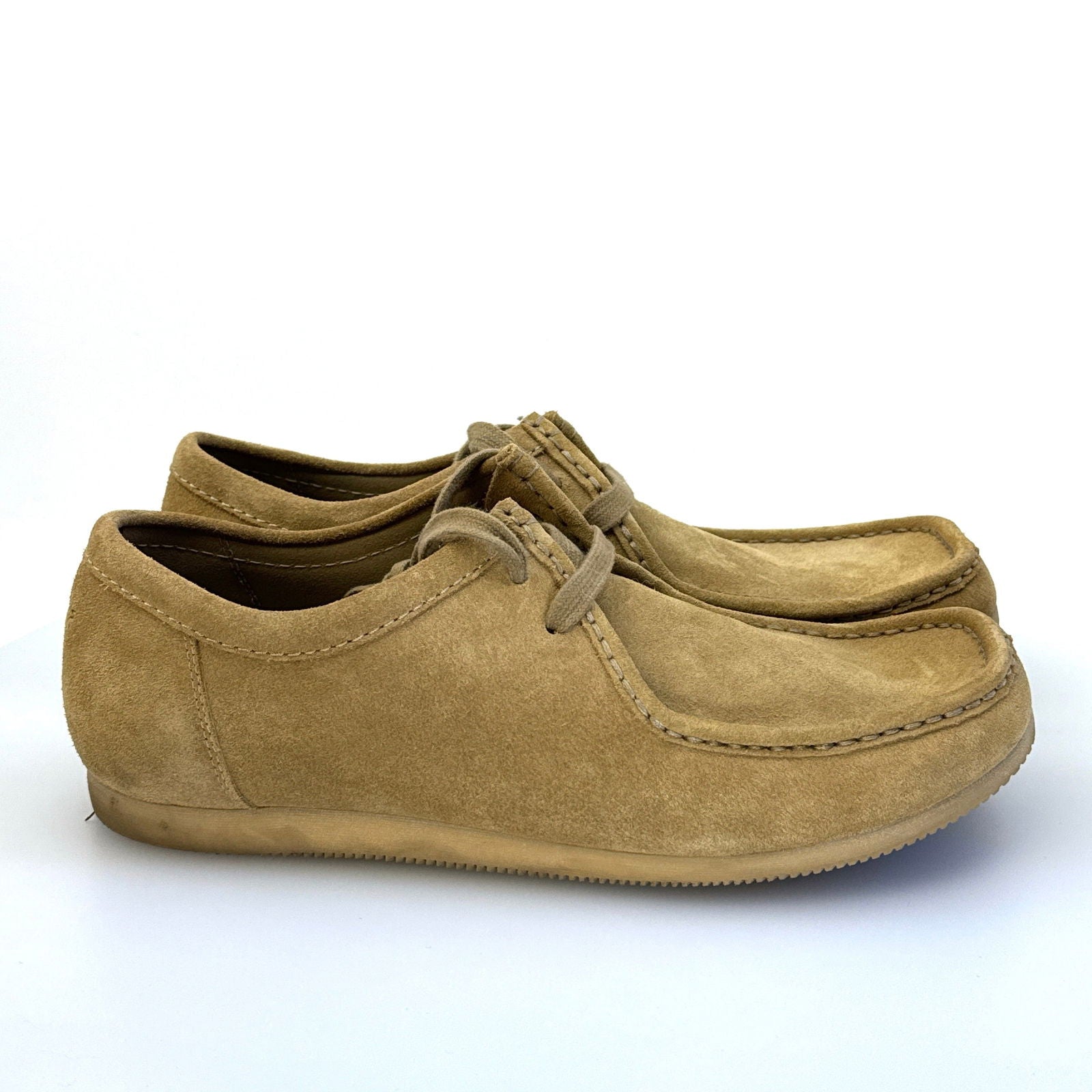 Clarks | Mens Wallabee Low Oak Hairy Shoes | Color: Beige | Size: 12M | Pre-Owned -  | Buy at Parsimony Shoppes