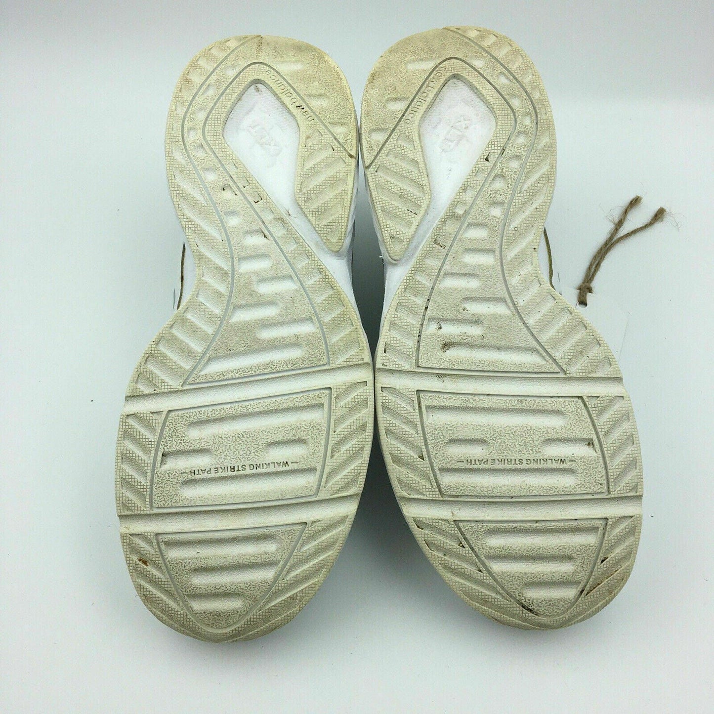 Comfortable New Balance Womens Size 9D White Athletic Shoes - Versatile Sneakers - | Buy at Parsimony Shoppes